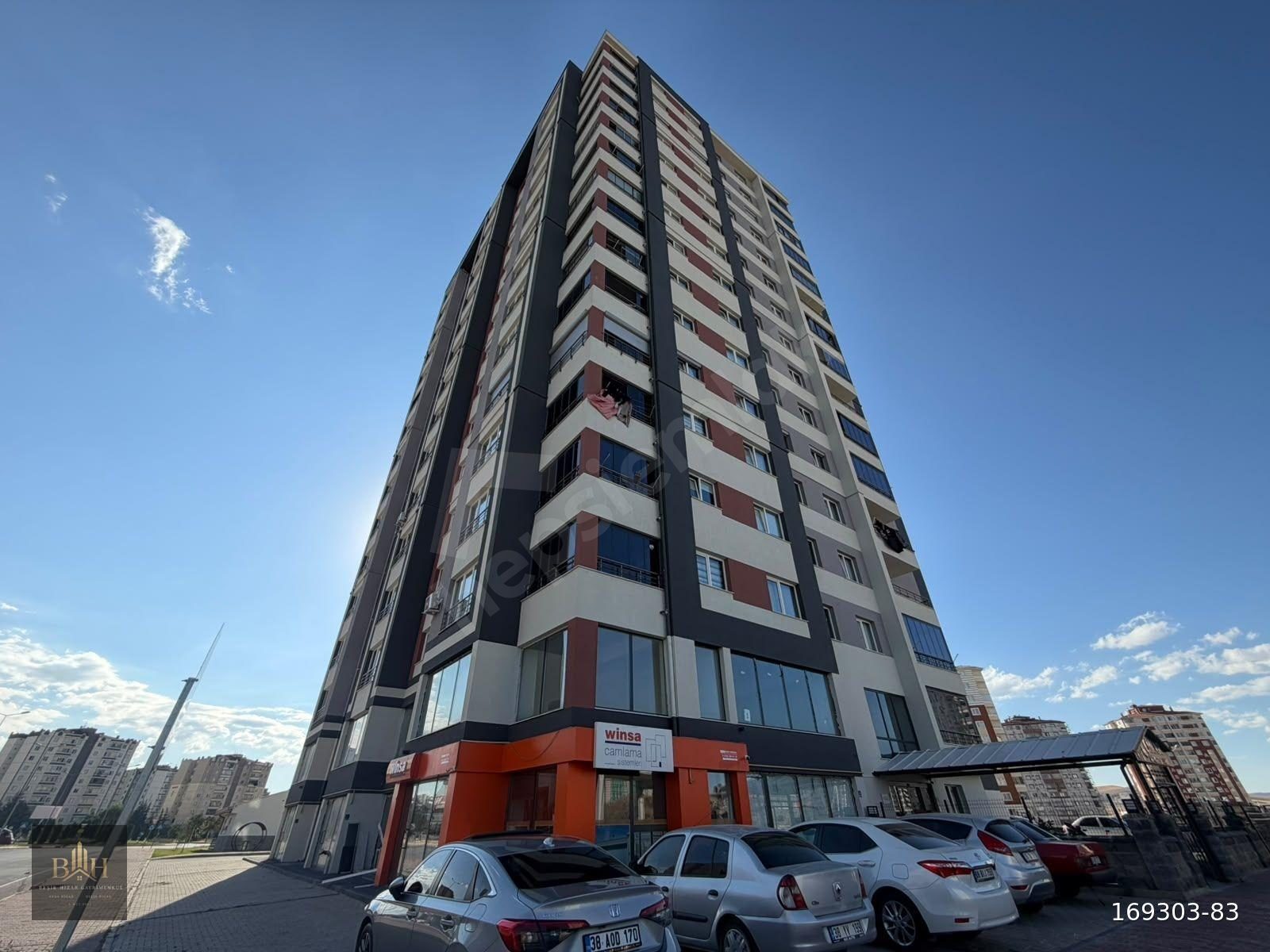 HIZAR GROUP'TAN BEYAZŞEHİRİN KALBİNDE 3+1 SATILIK LÜKS DAİRE!