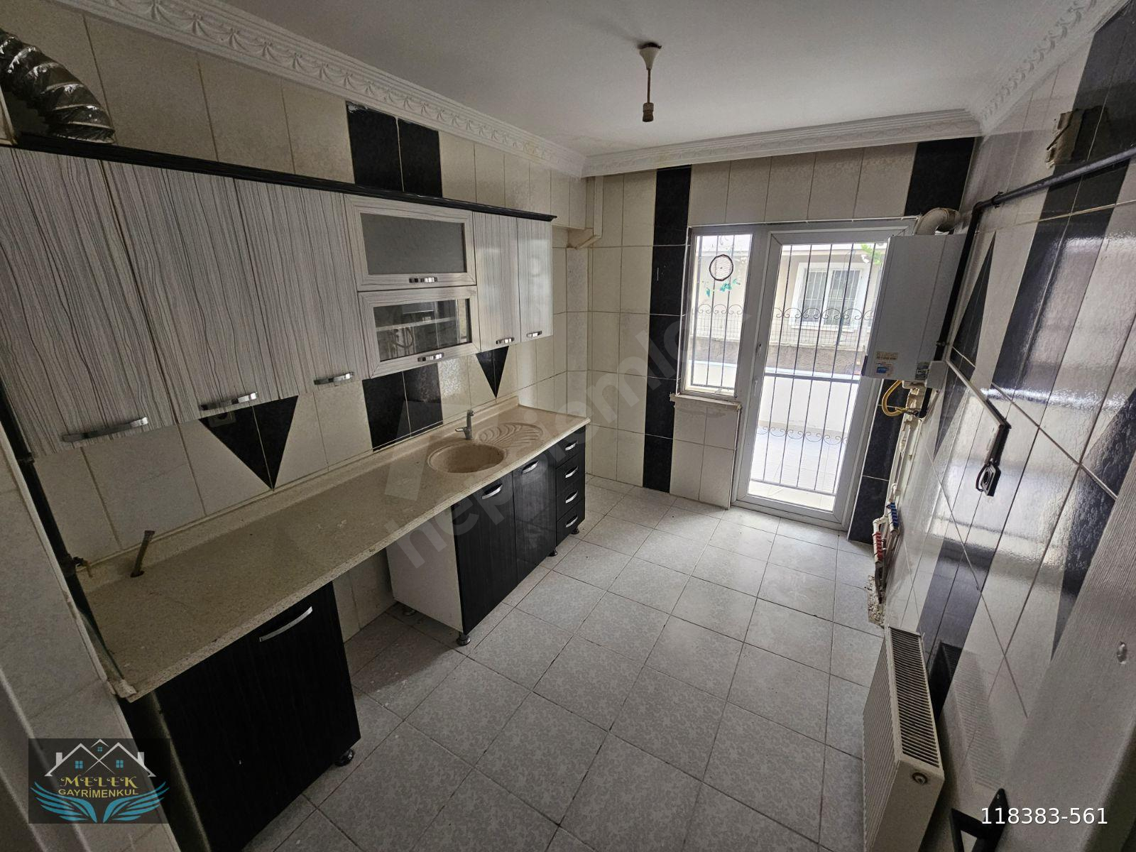 BEŞİKKAYA SUNGURLU MARKETE YAKIN KÖK TAPU 3+1 ZEMİN KAT DAİRE