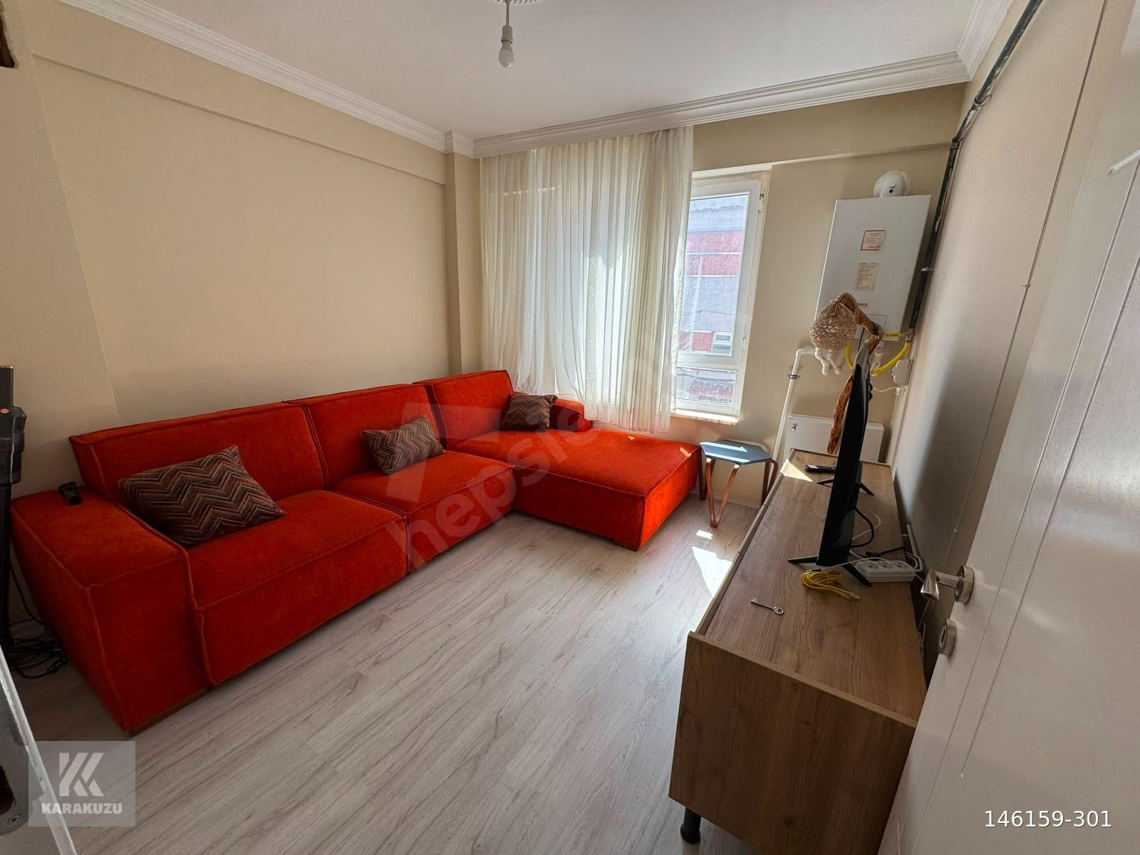 ESOGÜ YÜRÜME MESAFESİ BAKIMLI FIRSAT EŞYALI LÜX 1+1 DAİRE BK-8