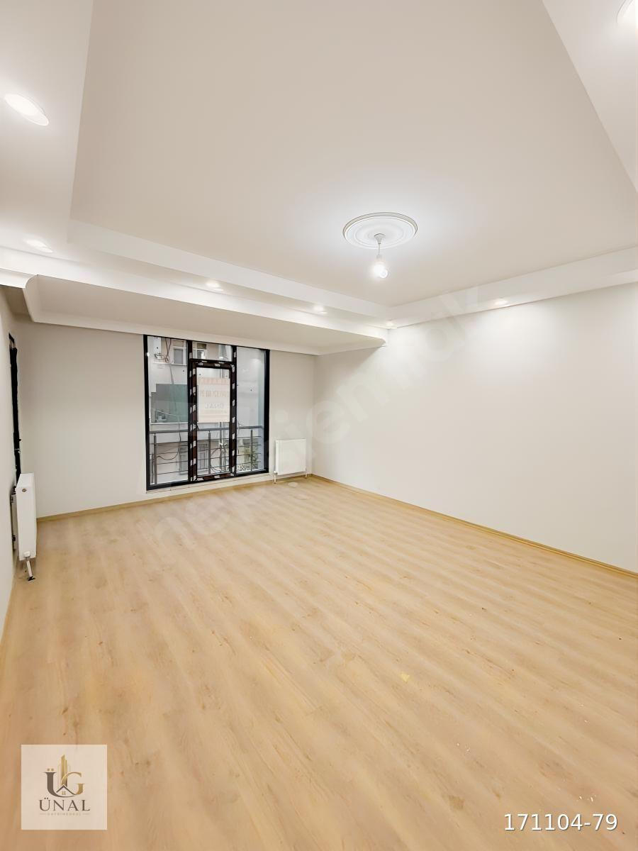 Tahtakale Mahallesinde 2+1, 80 m² Net kiralık daire