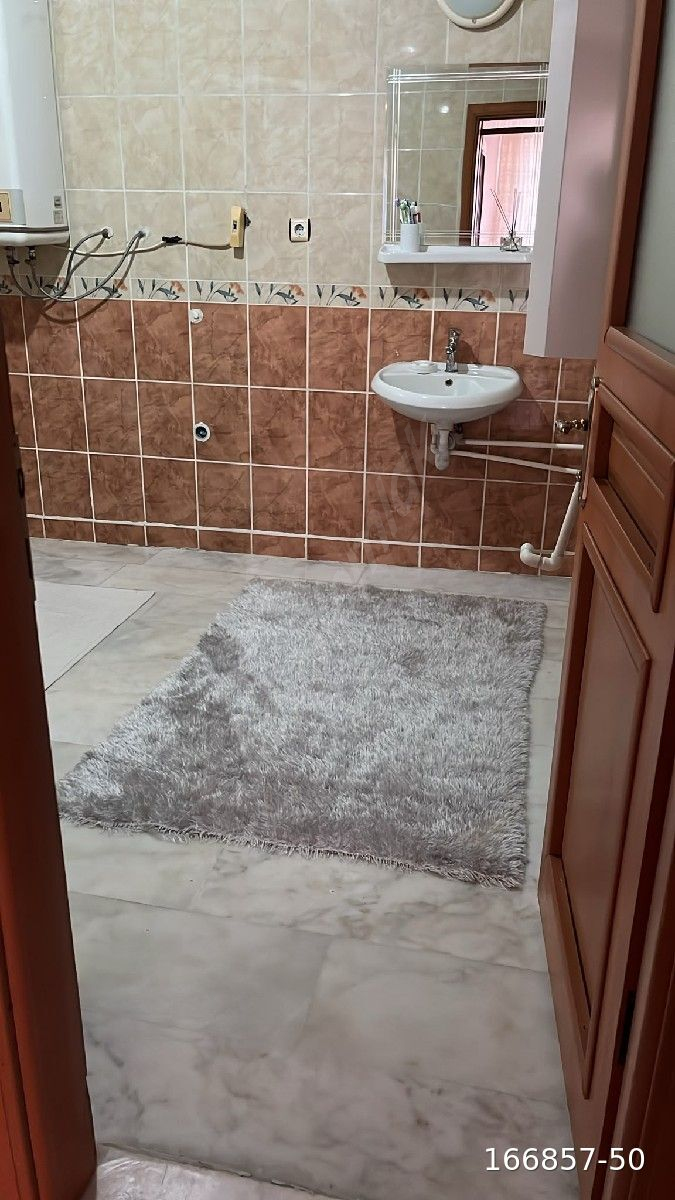 lise caddesi satlık daire