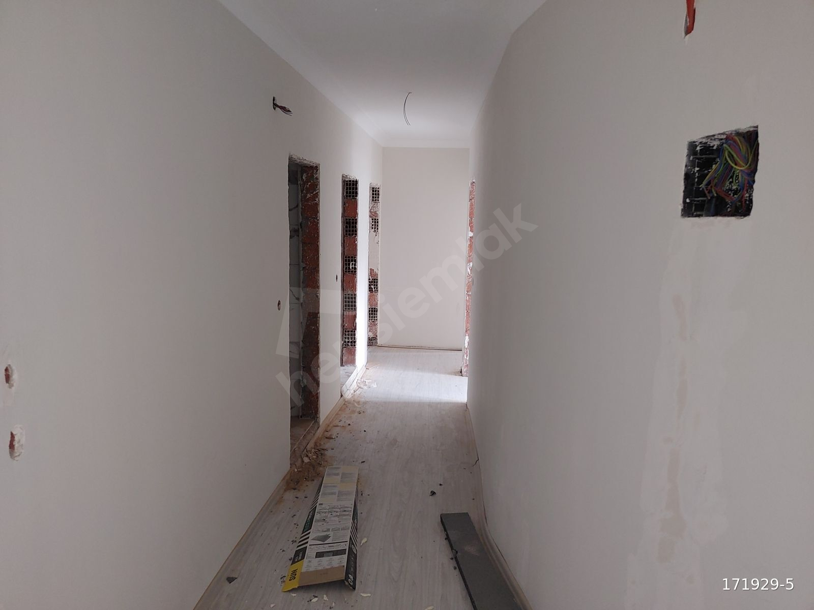 ERATA GAYRİMENKUL'DEN KAYMAKLI'DA 3+1 SATILIK FIRSAT DAİRELER