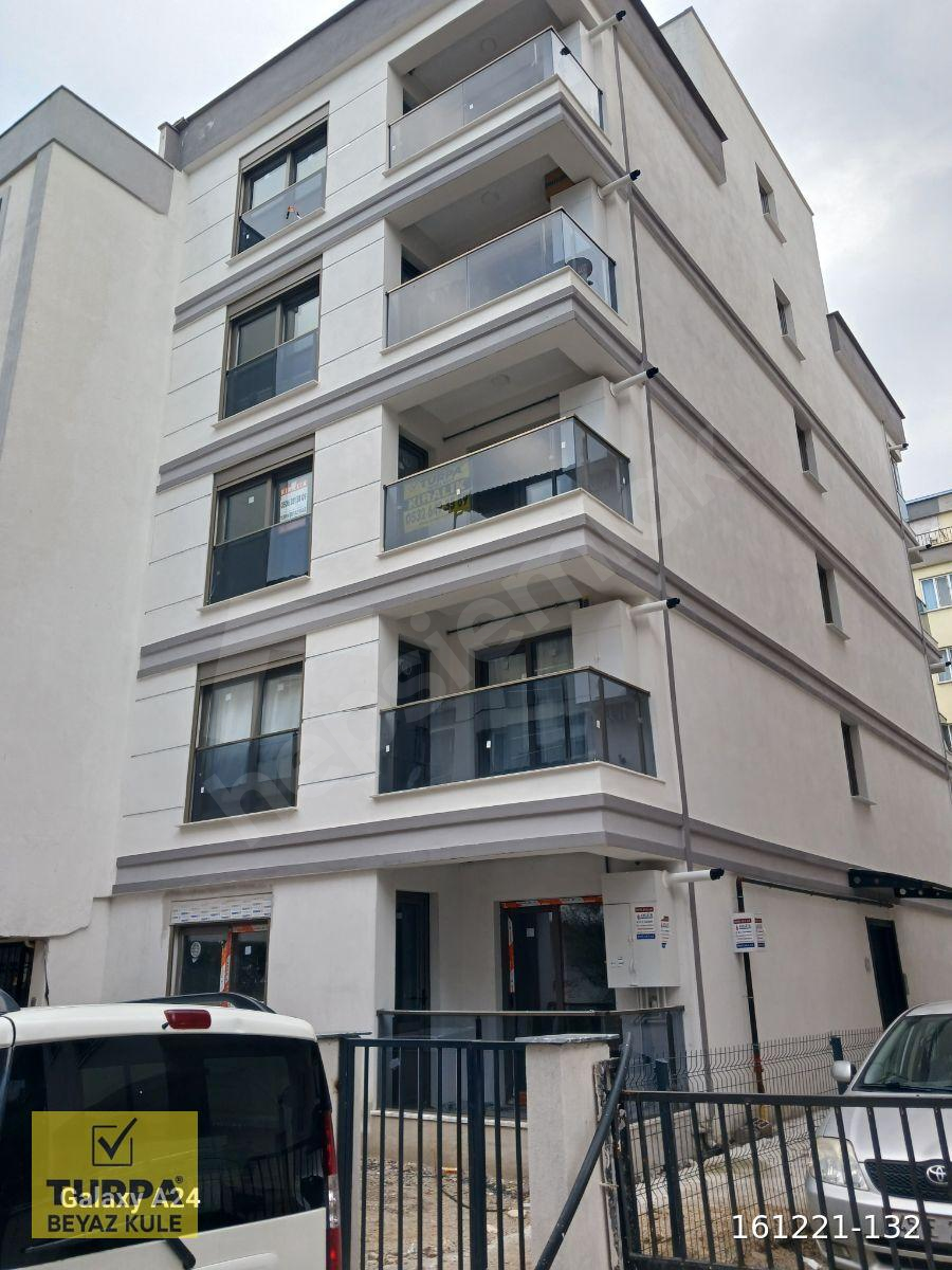 BEYAZKULE DEN UNCUBOZKÖY DE KİRALIK ZEMİN KAT SIFIR 1+1 DAIRE