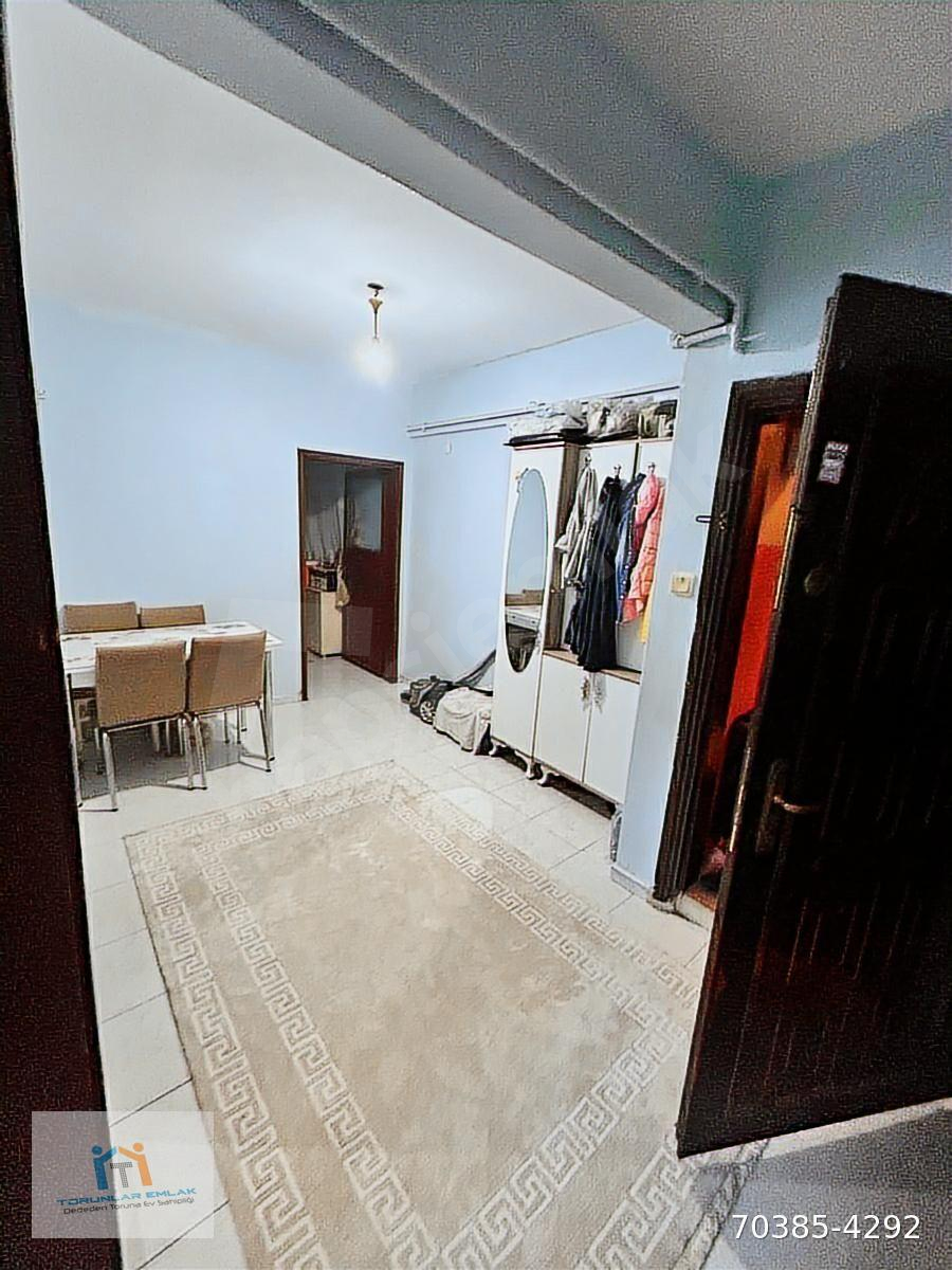 TORUNLAR GAYRİMENKULDEN SATILIK 2.KAT BALKONLU, 28 HİSSELİ DAİRE