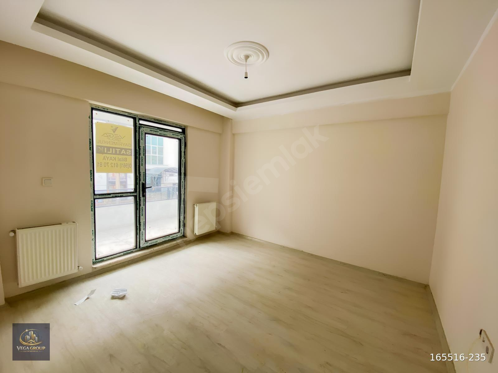 CUMHURİYET MAHALLESİ'NDE SATILIK SIFIR 2+1 DAİRE