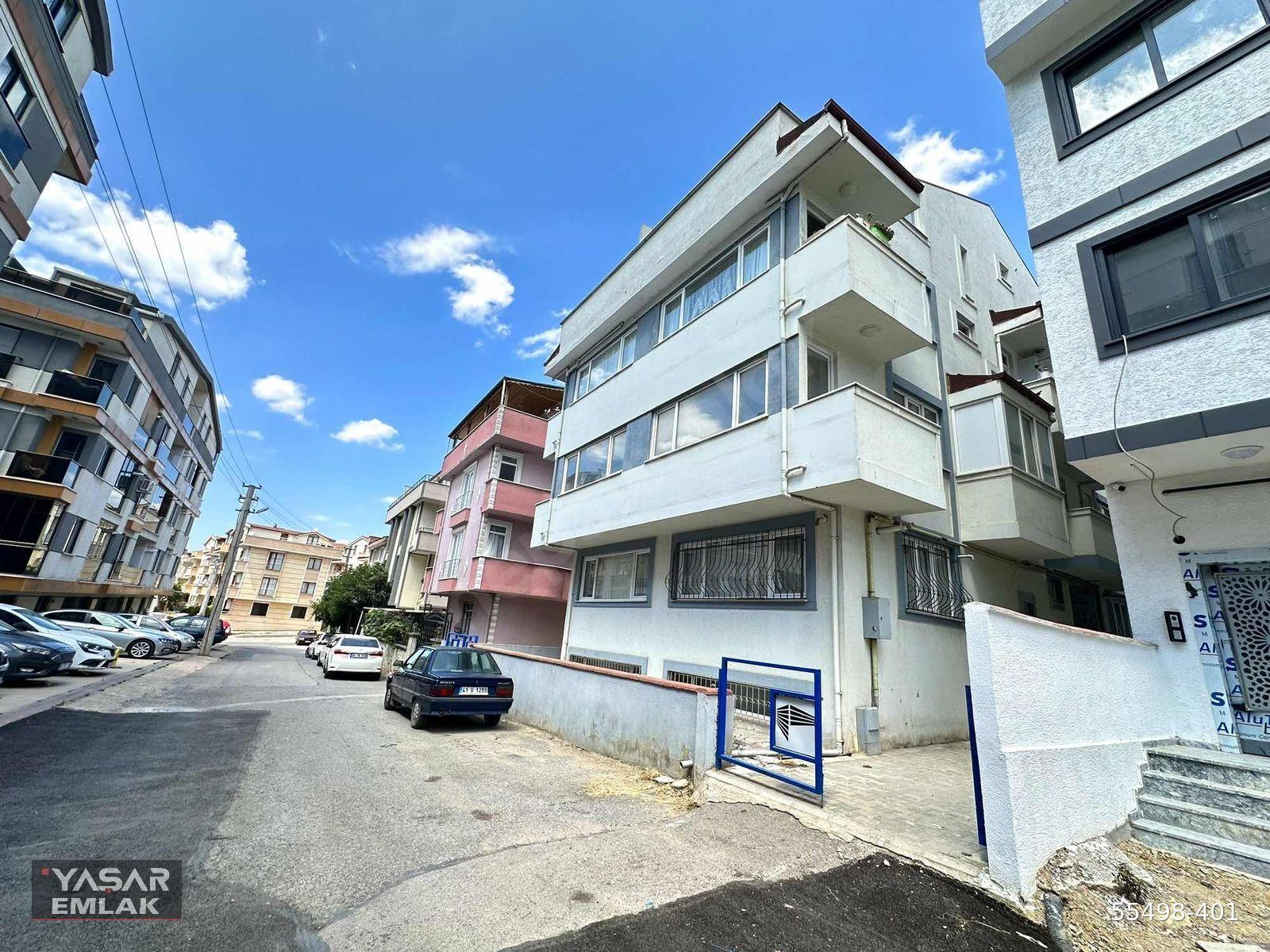 YAŞAR EMLAK'TAN ASANSÖRLÜ 2+1 ÇATI KATI DUBLEKS DAİRE