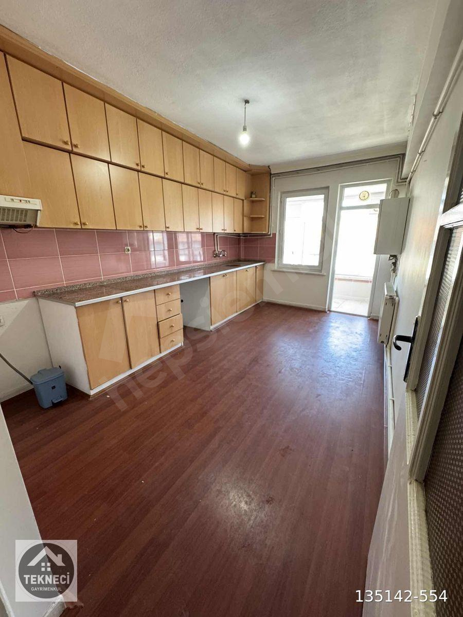 ÜÇTUTLAR MAH. ALAYBEY SOKAKTA 3+1 ASANSÖRLÜ KİRALIK DAİRE