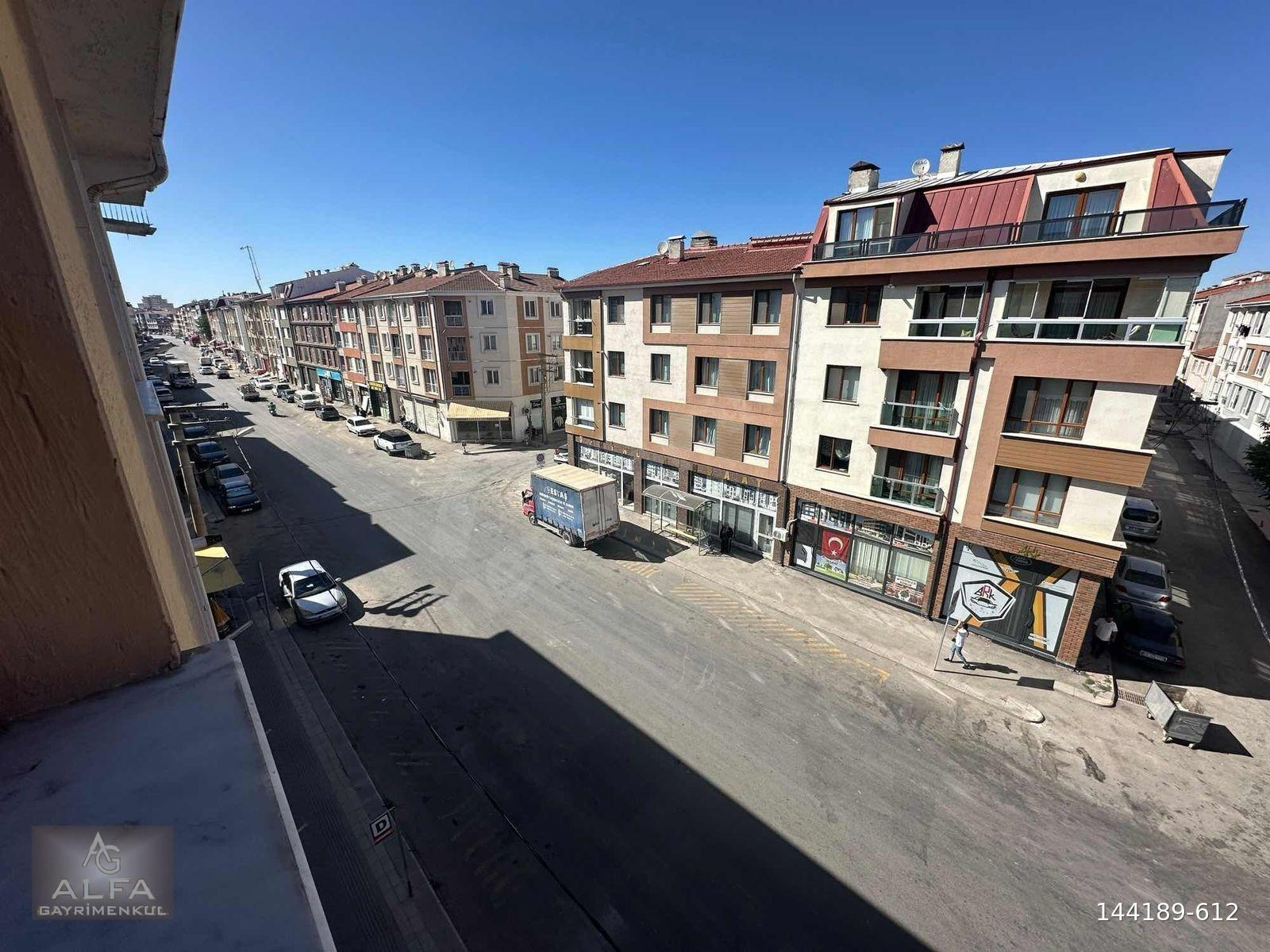 ŞİRİNTEPE MAH. ÖRME SOKAK ÜZERİNDE 100 M² 2+1 KİRALIK DAİRE