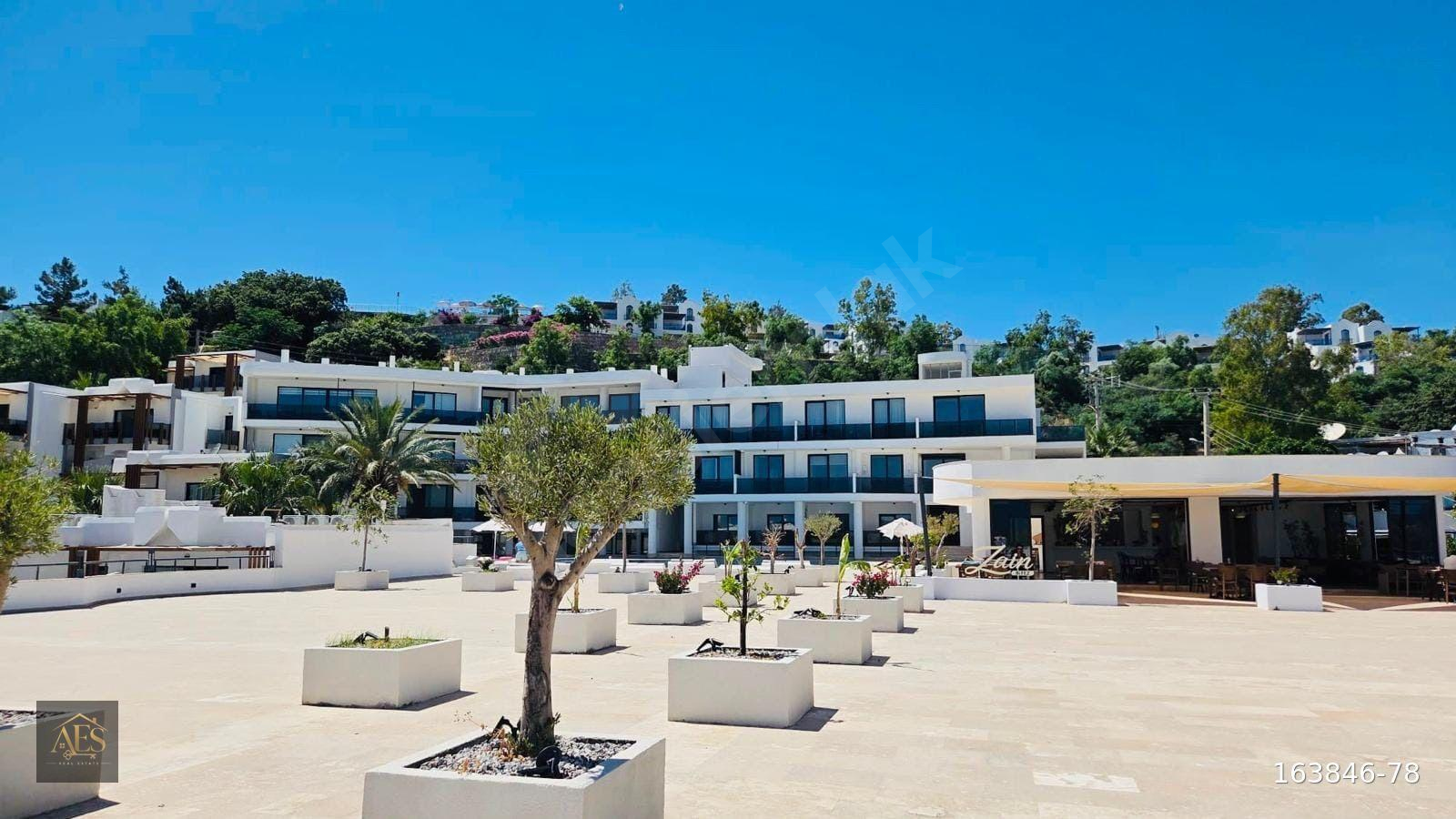 BODRUM BİTEZ'DE DENİZ MANZARALI LÜKS 1+1 REZİDANS | FULL EŞYALI | HAVUZLU