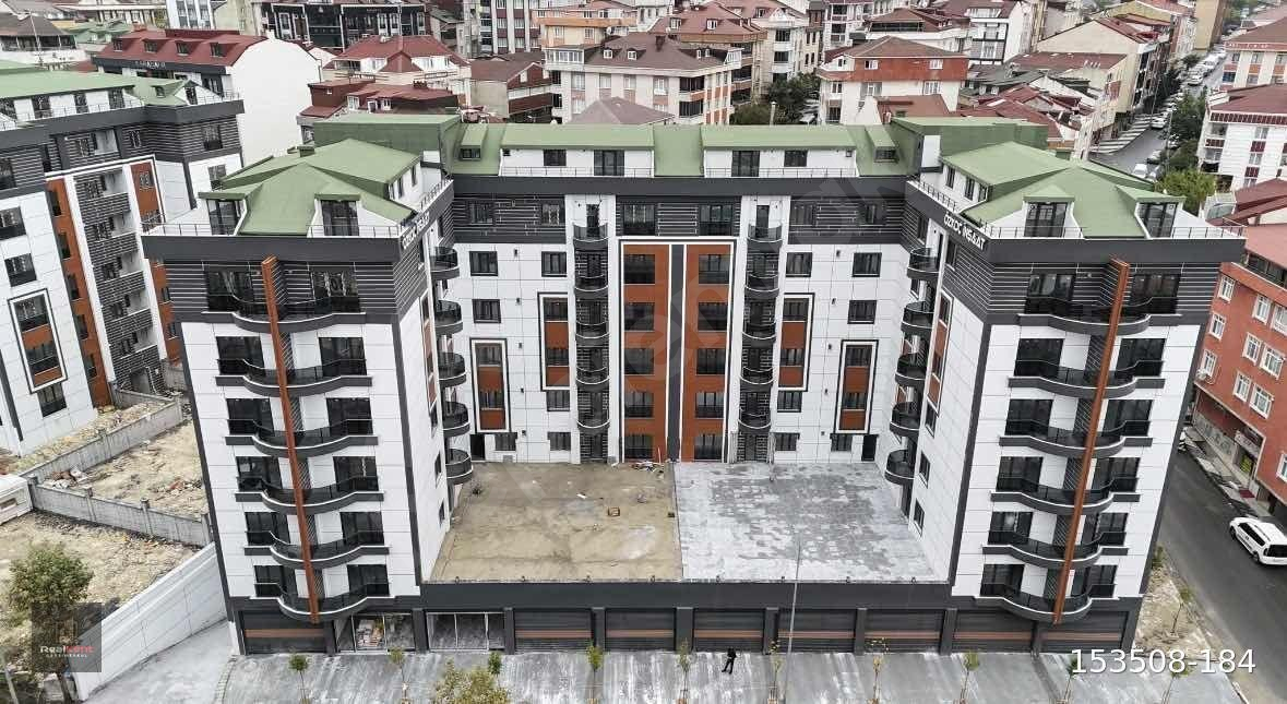 MERKEZDE GÜVENLİKLİ OTOPARKLI SİTE İÇİNDE 1+1 DAİRE