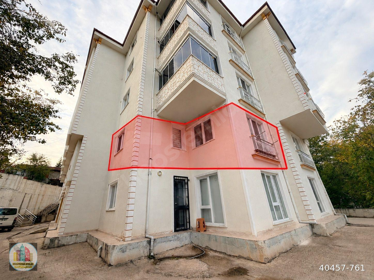 İSTASYON MAHALLESİNDE KOMBİLİ ASANSÖRLÜ 3+1 SATILIK DAİRE