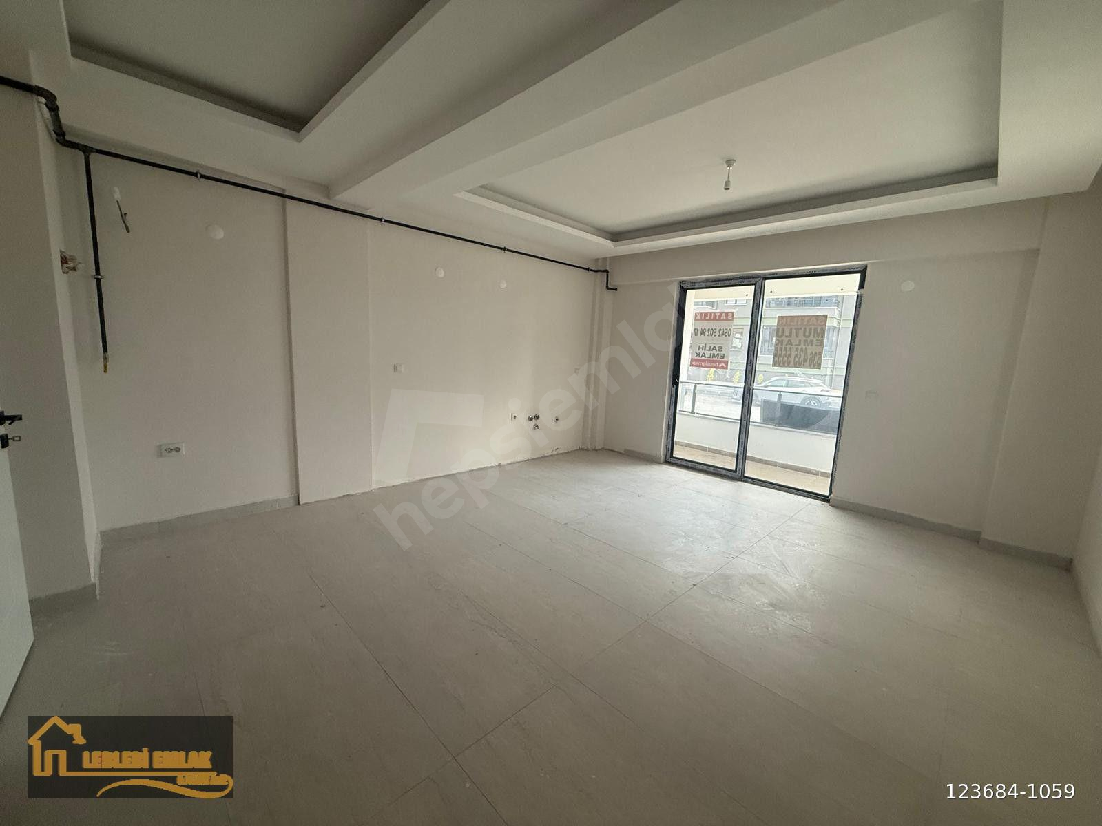 ÇORUM MERKEZDE EROL OLÇAK HASTAHANESİ VE OKULLAR BÖLGESİ YAKINI YÜKSEK GİRİŞ 2+0 SATILIK DAİRE