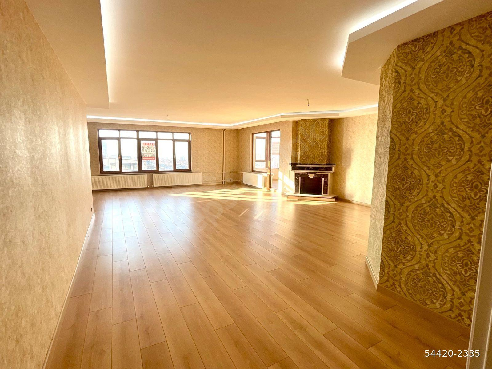 ÇANKAYA'DA TURAN GÜNEŞ BULVARINDA 4+1 ARAKAT 260M2 ÖNCEPHE ANKARA MANZARALI ULTRA LÜKS SATILIK DAİRE