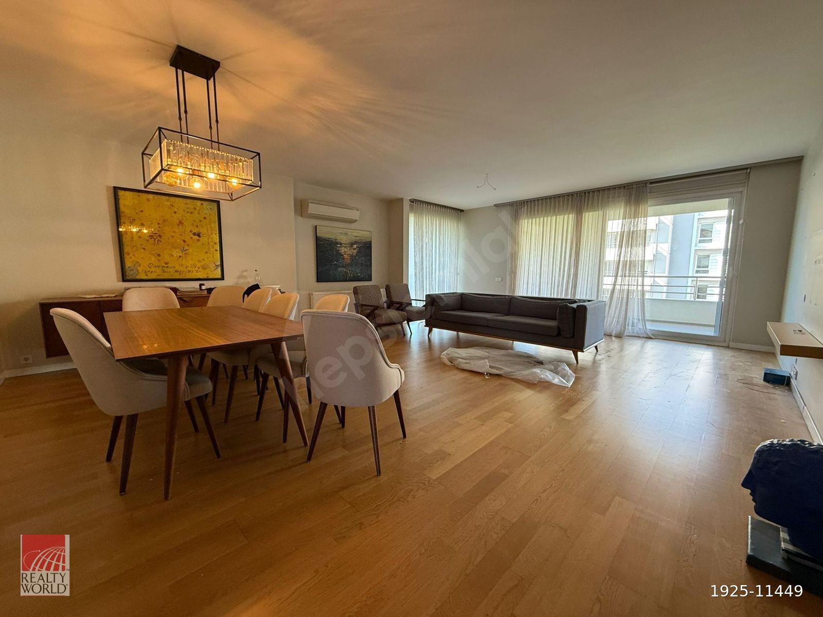GÜRSELPAŞA ÇİÇEK KENT SİTESİNDE SATILIK 3+1 LÜKS DAİRE