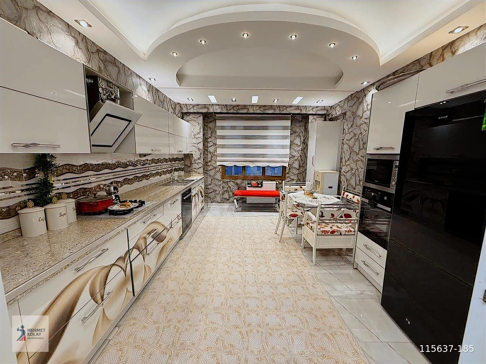 MEHMET KOLAY DAN MERKEZİ YERDE SATILIK DAİRE