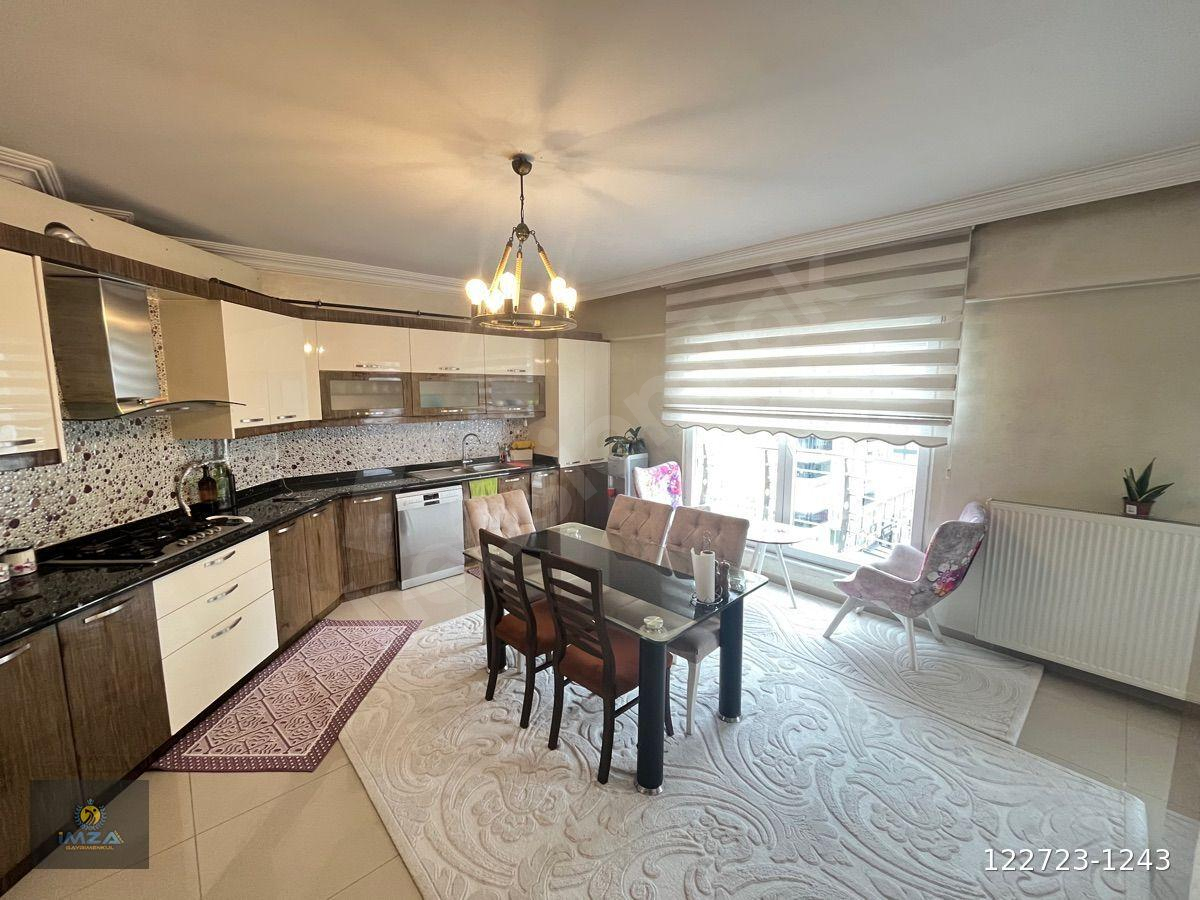 İMZA'DAN ATATÜRK'TE AÇIK CEPHE,ÇOK GENİŞ 3+1 SATILIK DAİRE İLANDA