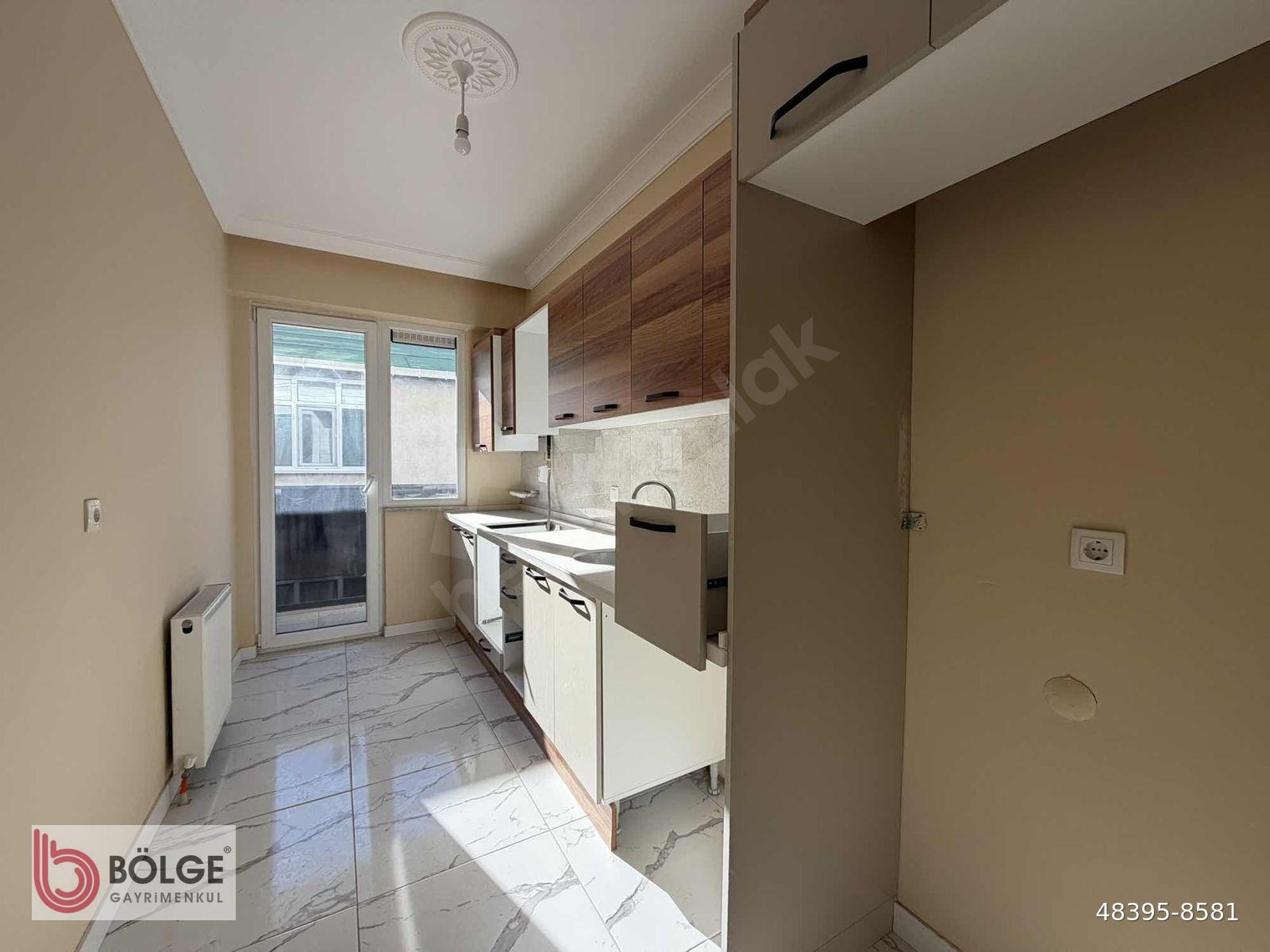 TUZLA CADDESİ YAKINI SIFIR SATILIK 4+1 200 M² LÜKS ÇATI DUBLEKSİ