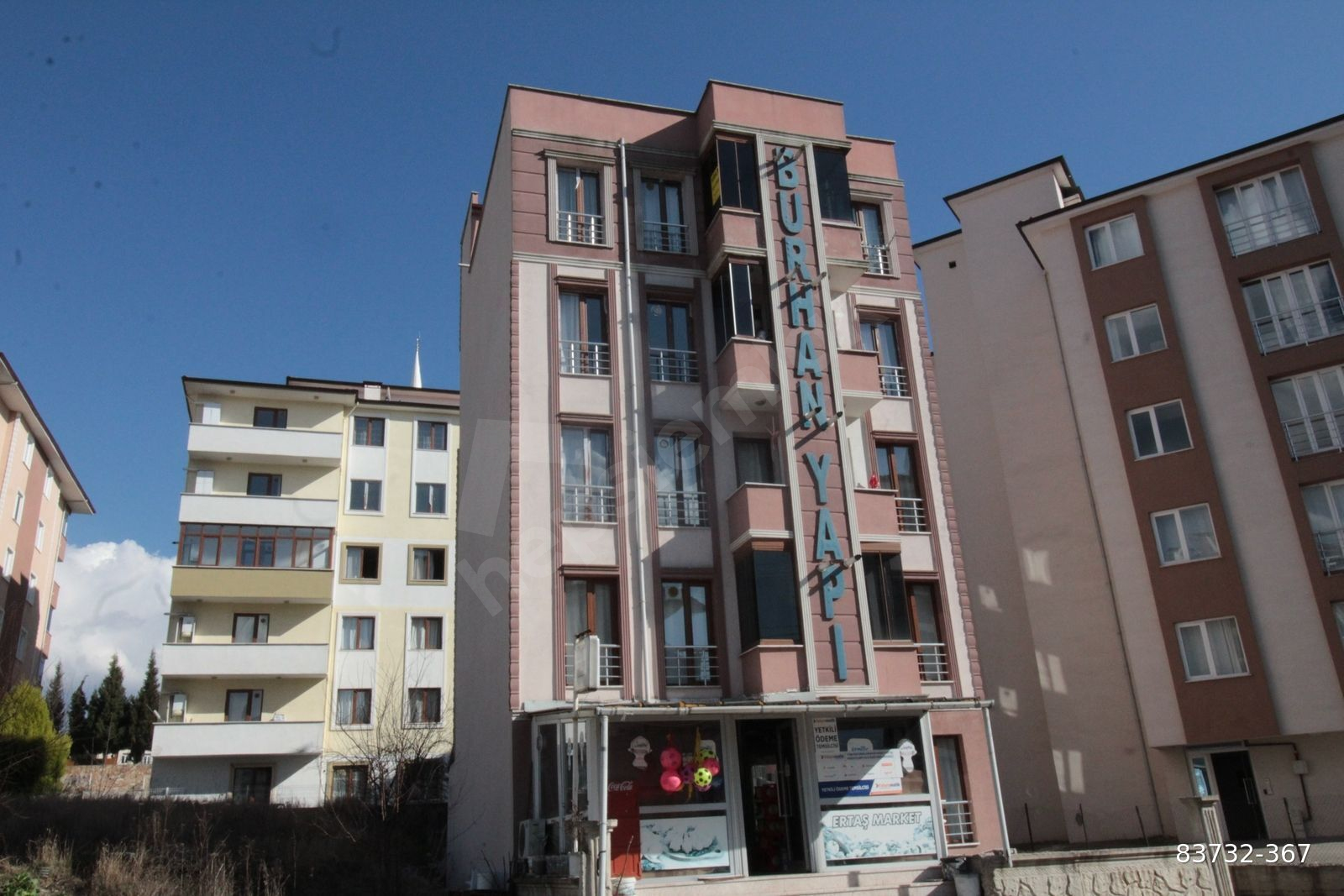 KARABÜK 5000 EVLER VAHDET CAMİ ALTINDA SATILIK 1+1 EŞYALI DAİRE