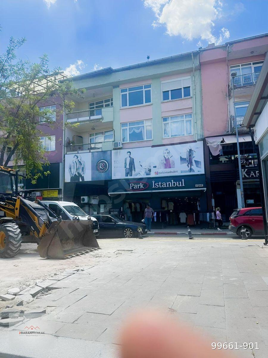 Uşak,Merkez,Tiritoğlu parkı karşısında,Şehir Merkezi 2+1 110m2