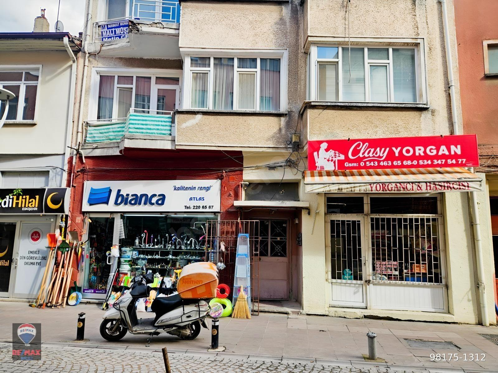 REMAX MOD'DAN İSTİKLAL MH. KİRALIK 2+1 DAİRE