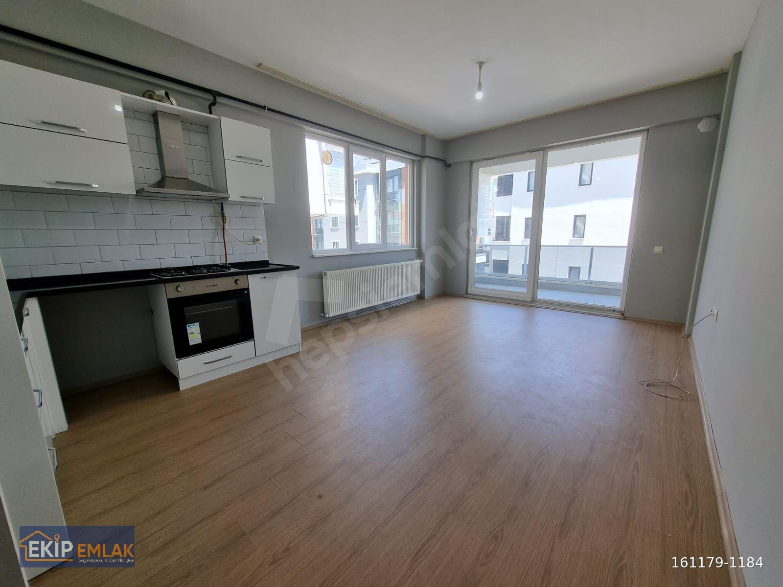 KÖRFEZ MAHALLESİ TRAMVAYA YAKIN 1+1 KİRALIK DAİRE