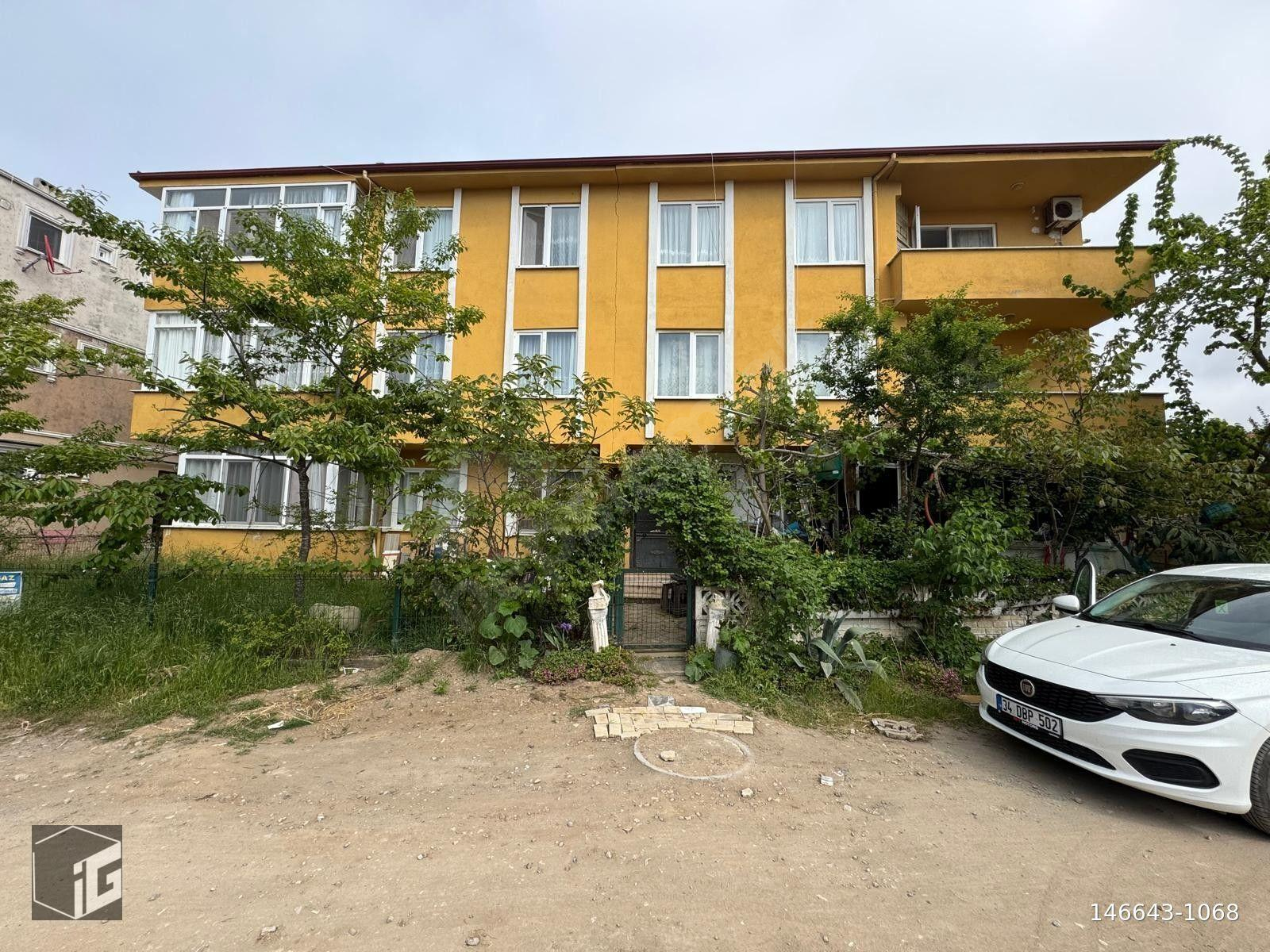 KARASU'DA MERKEZİ KONUMDA MUTFAK HOLDE 2+1 DAİRE FIRSATI!!!