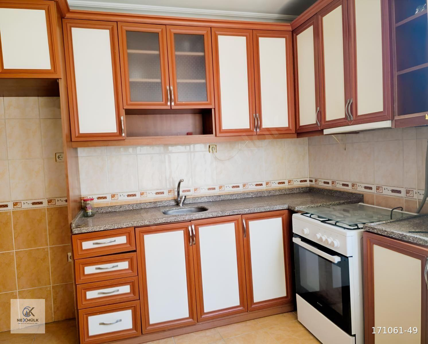 ŞEYH SİNAN MAH.ANA YOLA CEPHE ARA KAT 3+1 SATILIK DAİRE