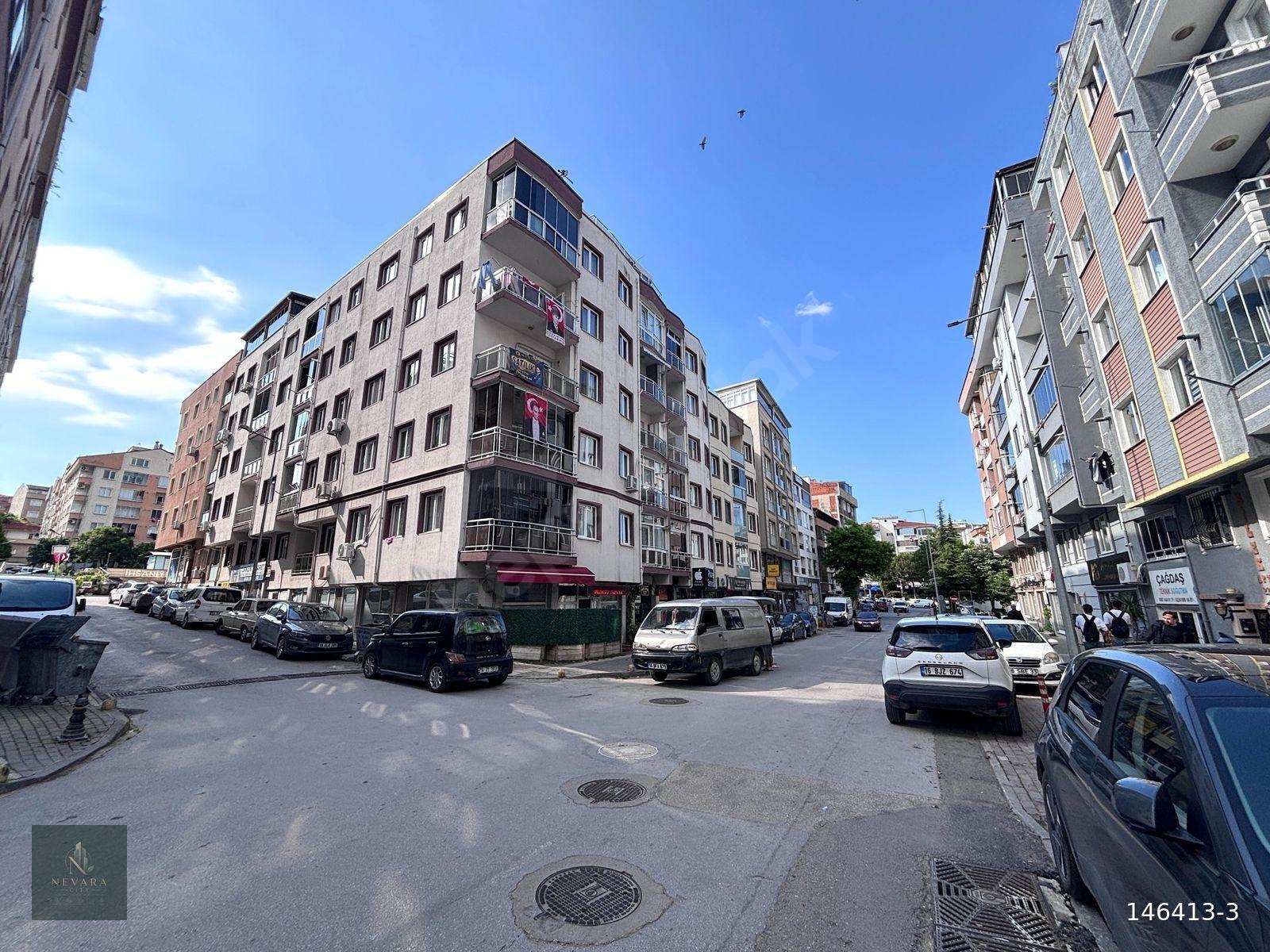 İHSANİYE MERKEZİ KONUMDA SATILIK 3+1 ARA KAT GENİŞ DAİRE