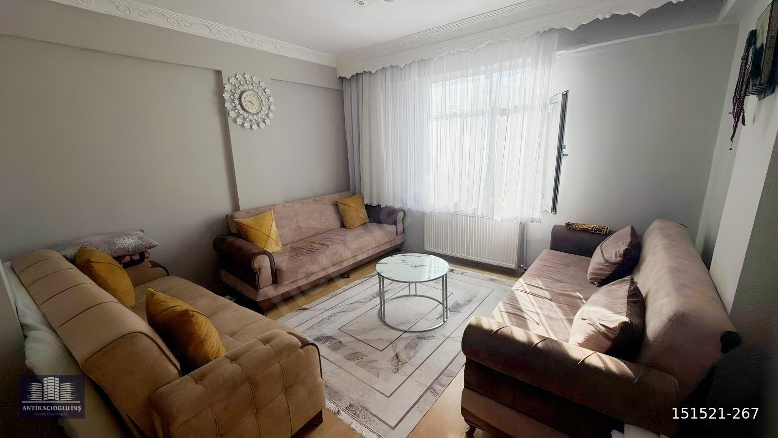 YILDIZTEPEDE 2+1 85 m2 GENİŞ VE KULLANIŞLI DAİRE