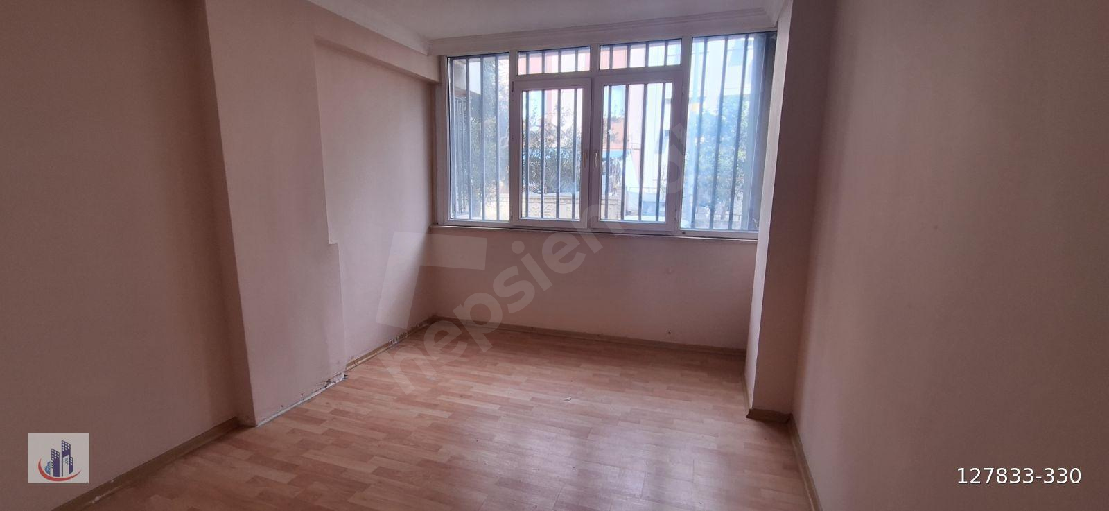 YENİMAHALLEDE SATILIK 2+1 GİRİŞ
