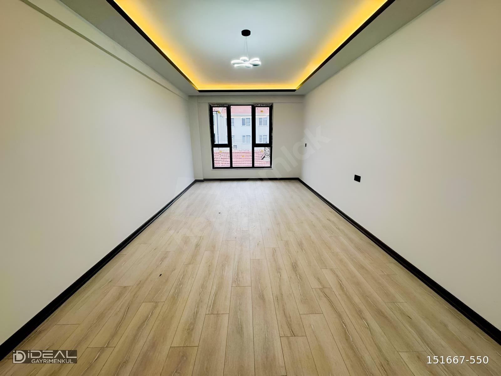 ŞİRİNTEPE YUNUSEMRE SPOR TESİSİ YAKINI ARAKAT SATILIK 3+1 DAİRE