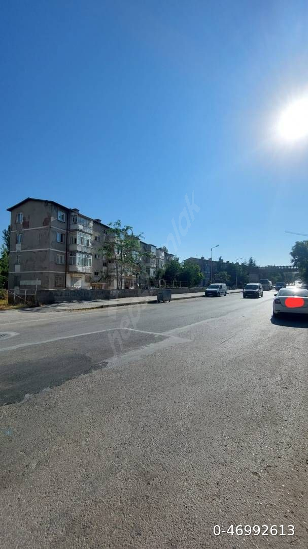 ACİL.SAMİ ULUS KARŞISI BABÜR CADDESİNDE KİRACILI YATIRIMLIK
