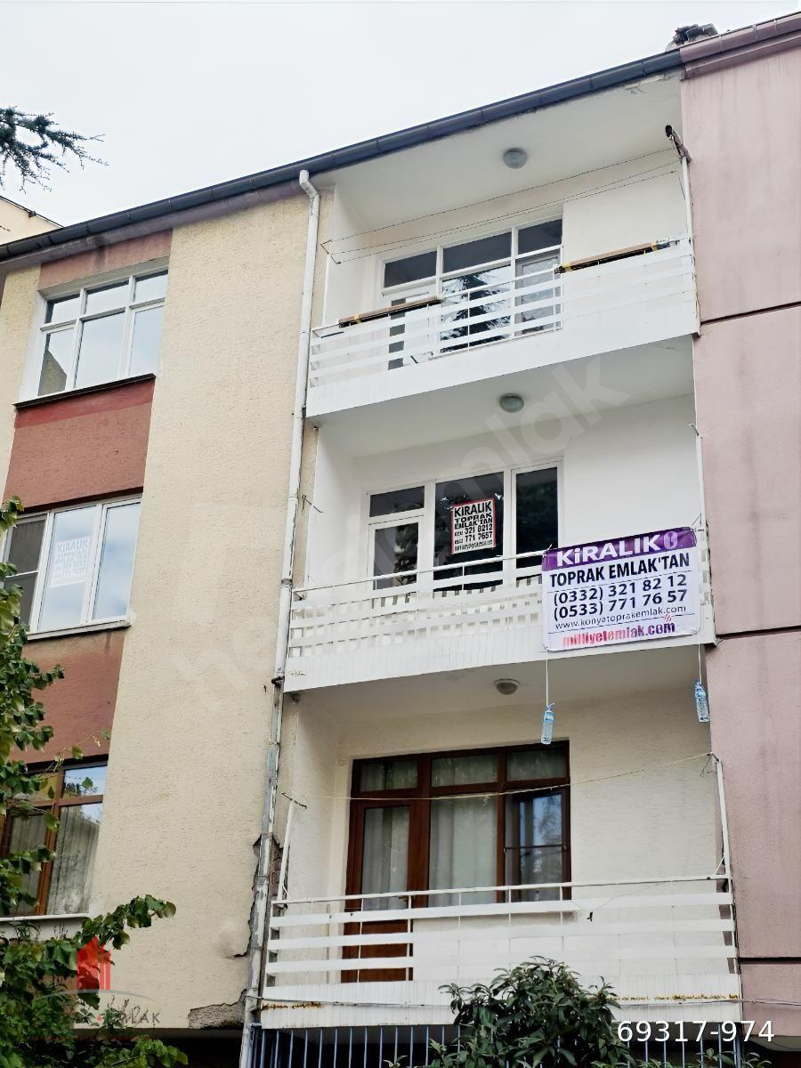 Mahmuriye'de Feridiye Arkasında 3+1 Arakat Kiralık Daire