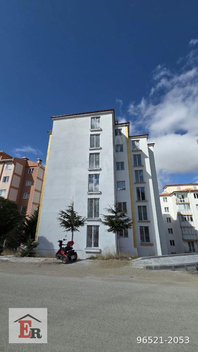 KONUT ER EMLAKTAN MERKEZİ KONUMDA SATILIK 3+0 SIFIR DAİRE