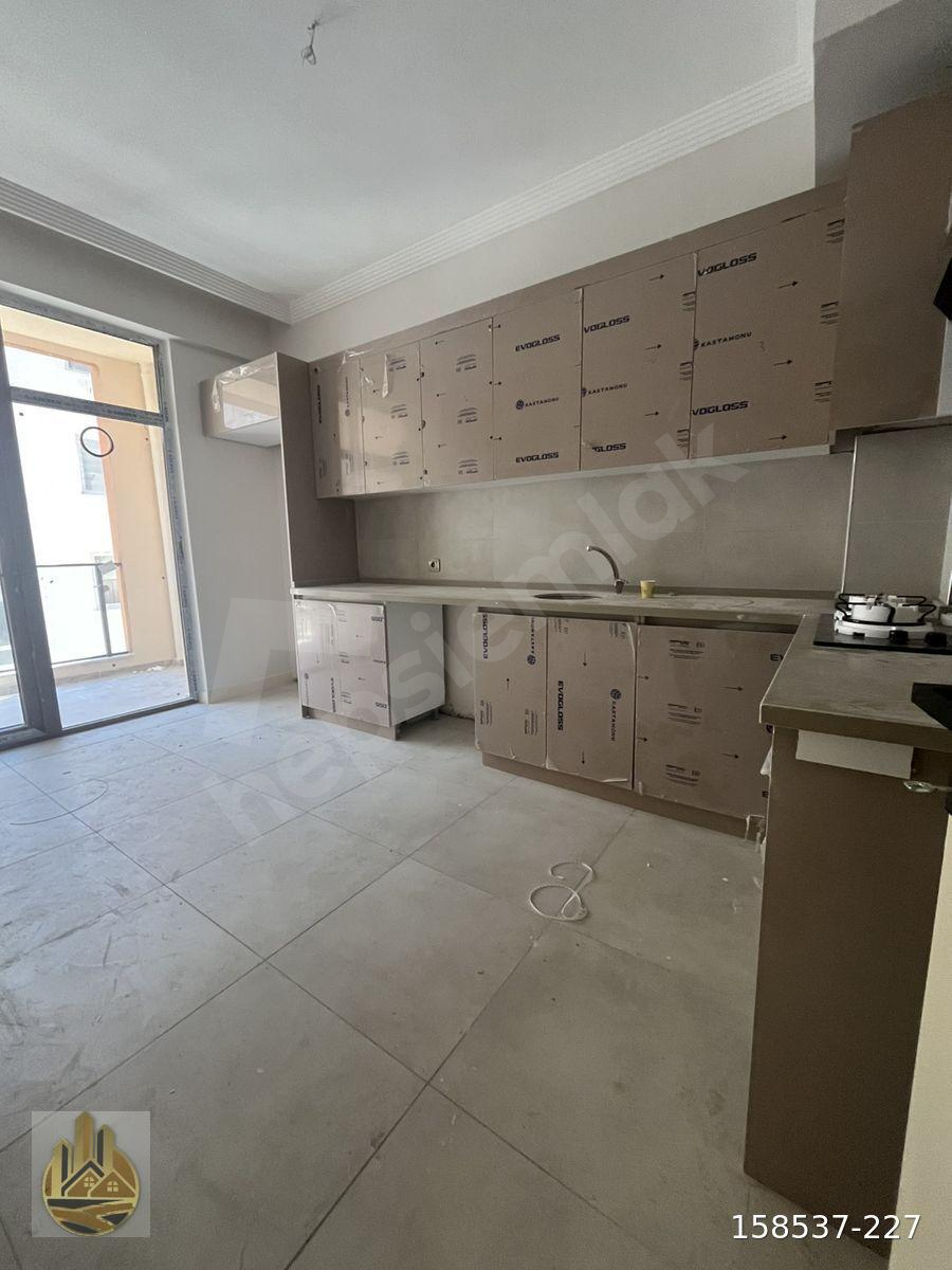 FATİH MAHALLESİ 3+1 KİRALIK DAİRE KOT 2