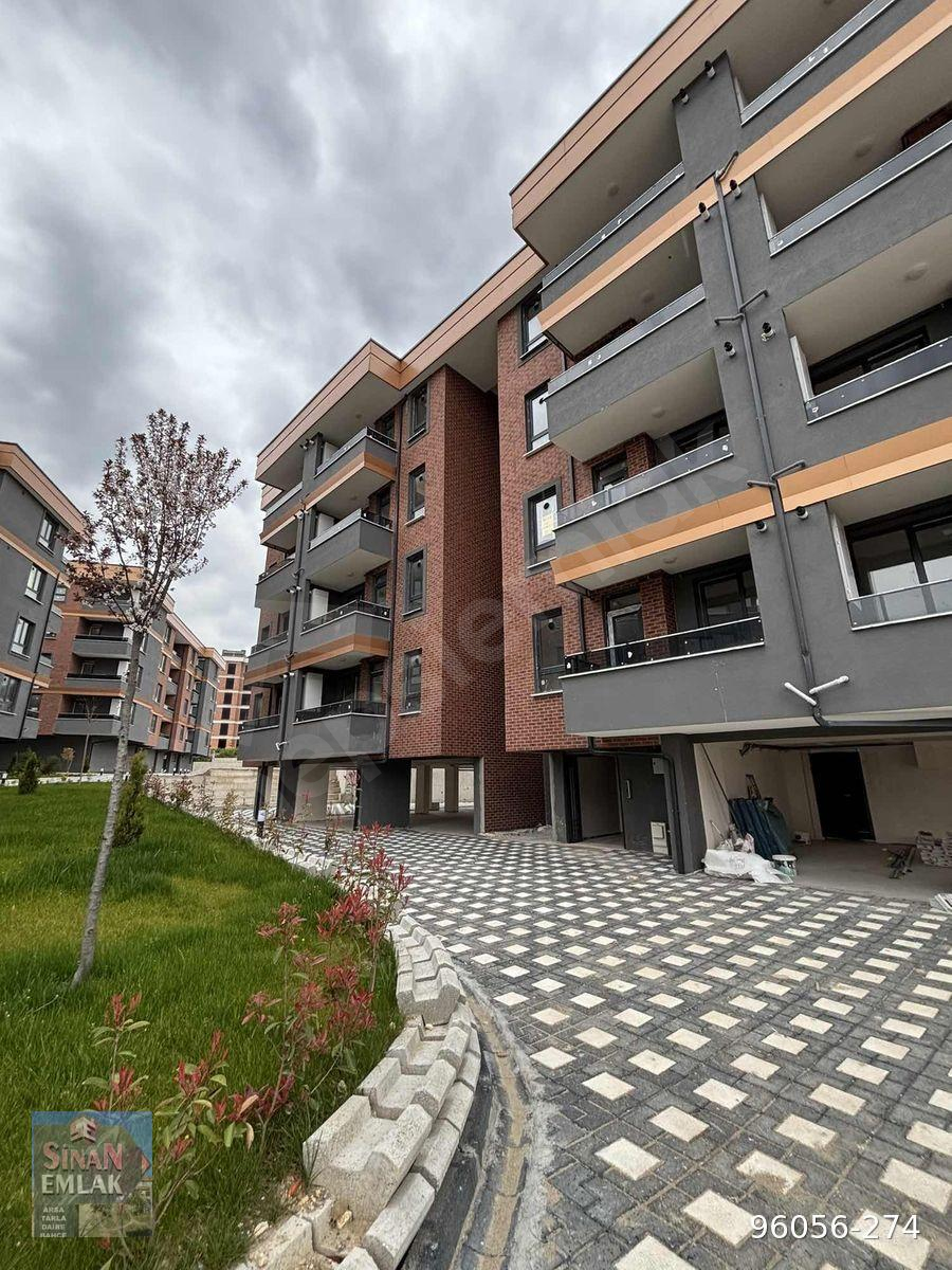 SİNAN EMLAK'TAN META SUİT'DE SATILIK 1+1 FIRSAT DAİRE