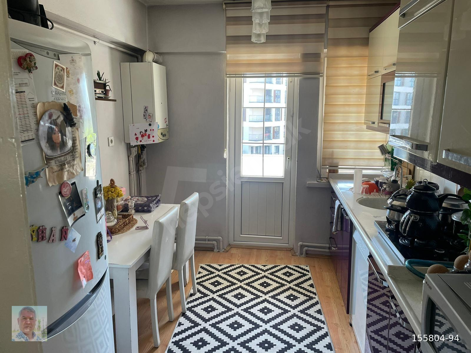 BATİKENTTE CADDE USTUNDE 3+1 SATILIK DAİRE