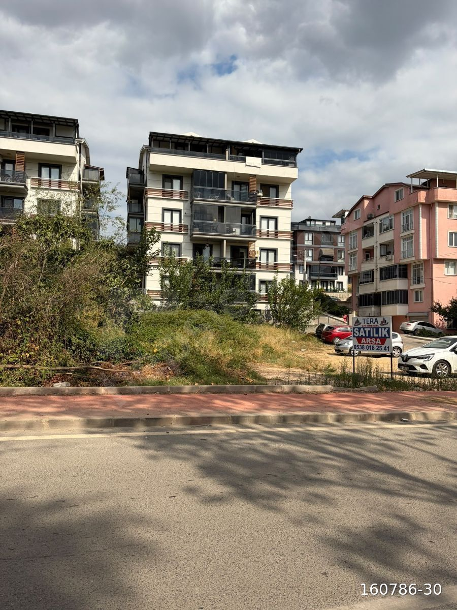 DERİNCE YAVUZ SELİMDE 2+1 EŞYALI KİRALIK DAİRE
