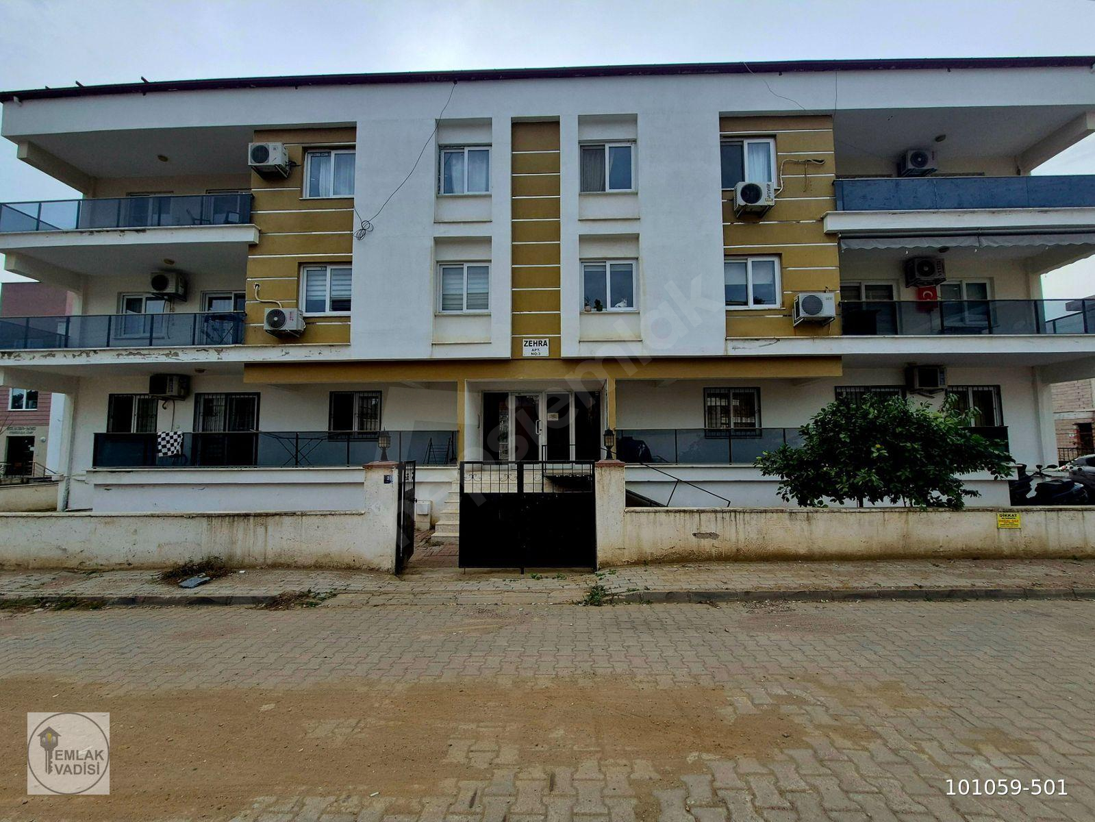 İSABEYLİ'DE KAMPÜSE YAKIN EŞYALI 1+1 SATILIK DAİRE