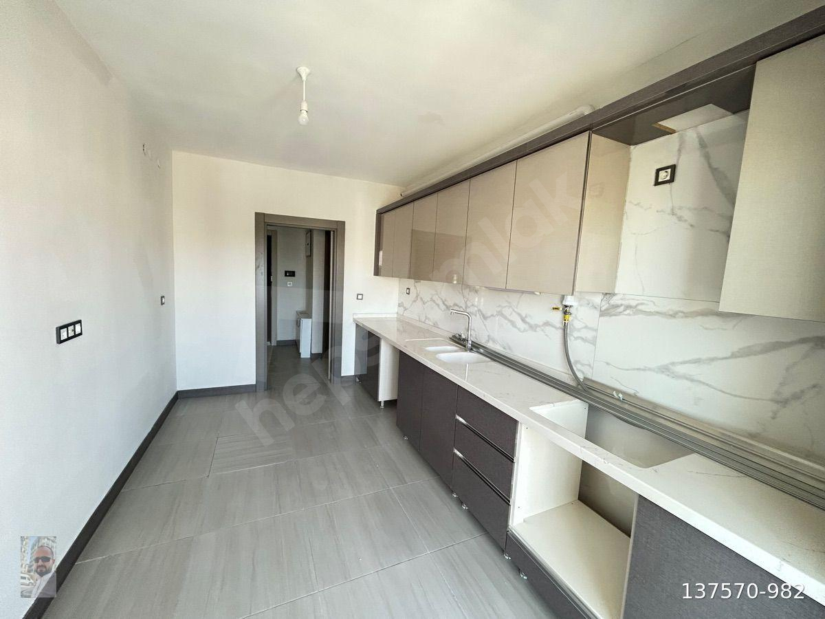 DETAYLI TEMİZLİK YAPILMIŞ ARAKAT KİRALIK DAİRE 1.ETAP DB-02 BLOKTA