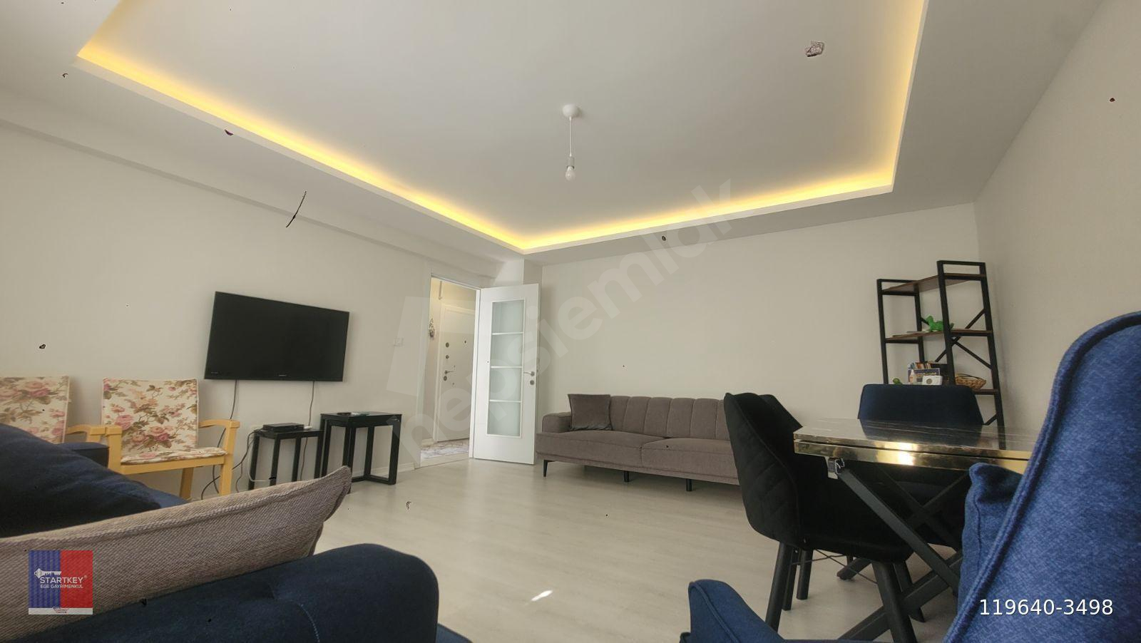 Bayraklı Postacılar Mahallesi. İçi Ful Yapılı Satılık 3+1 Daire