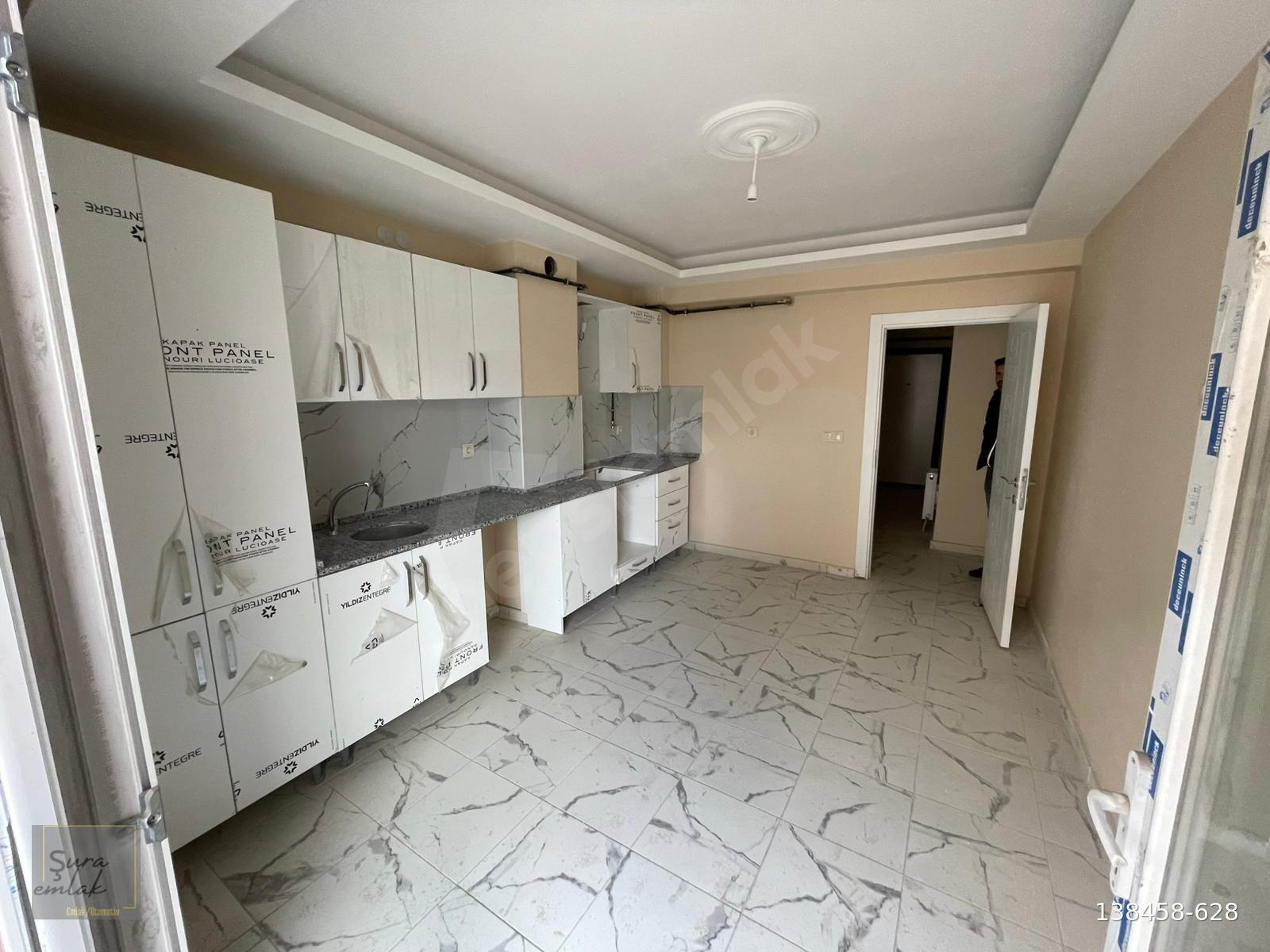 EMEK MAHALLESİ ERTAŞ CADDESİ DİBİNDE SATILIK 2+1 ARAKAT DAİRE