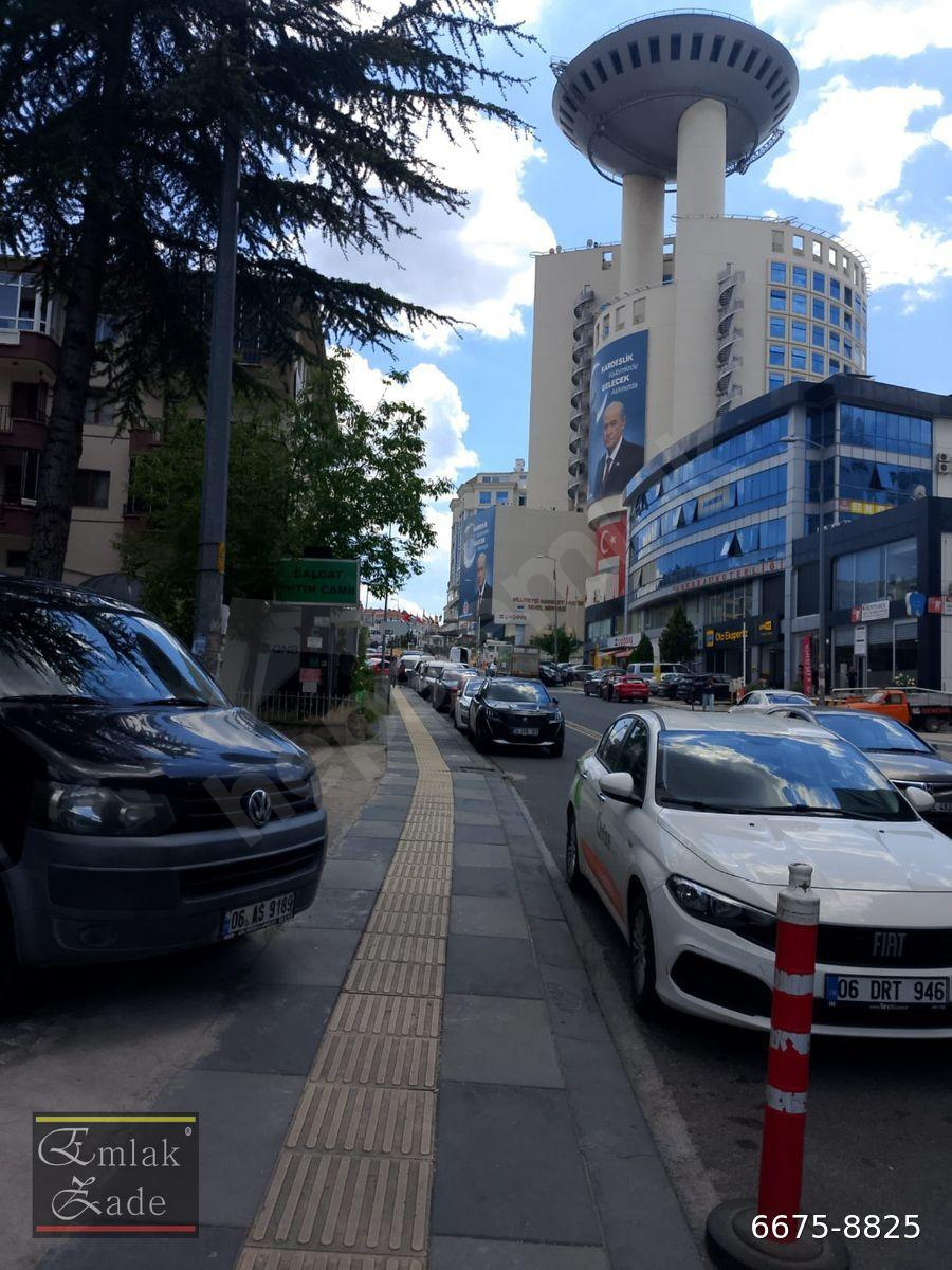 EMLAKZADEDEN CEYHUN ATIF KANSU CADDESİ 1270 SOKAK MERKEZİ LOKASYONDA 3+1