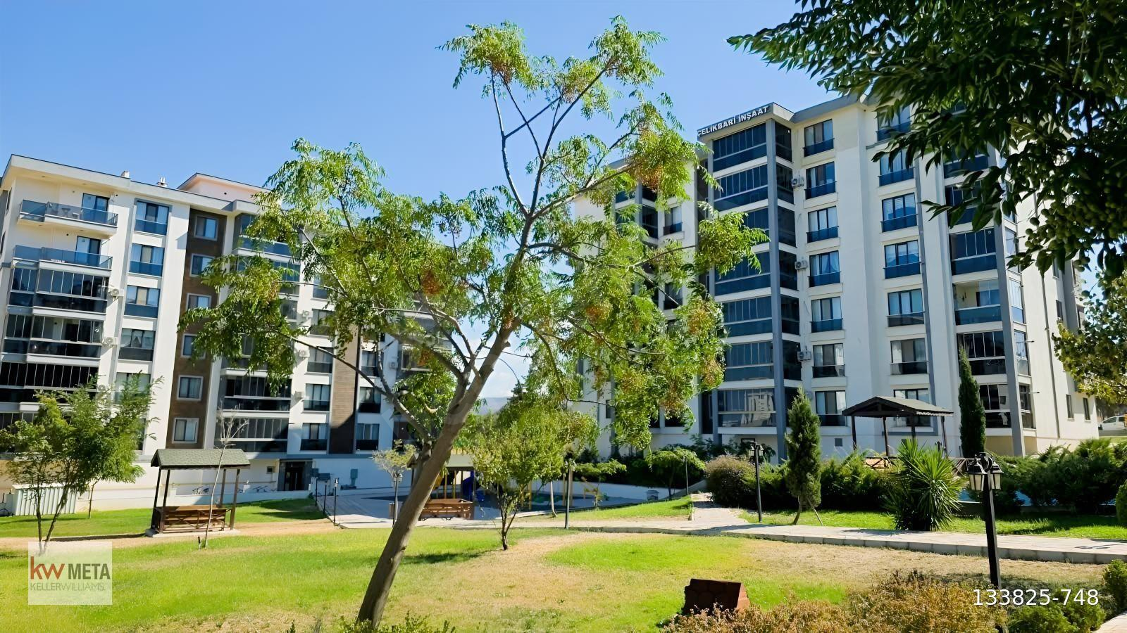 ÇANAKKALE CEVATPAŞA MAHALALESİ KİRALIK EŞYALI KİRALIK 3+1 DAİRE