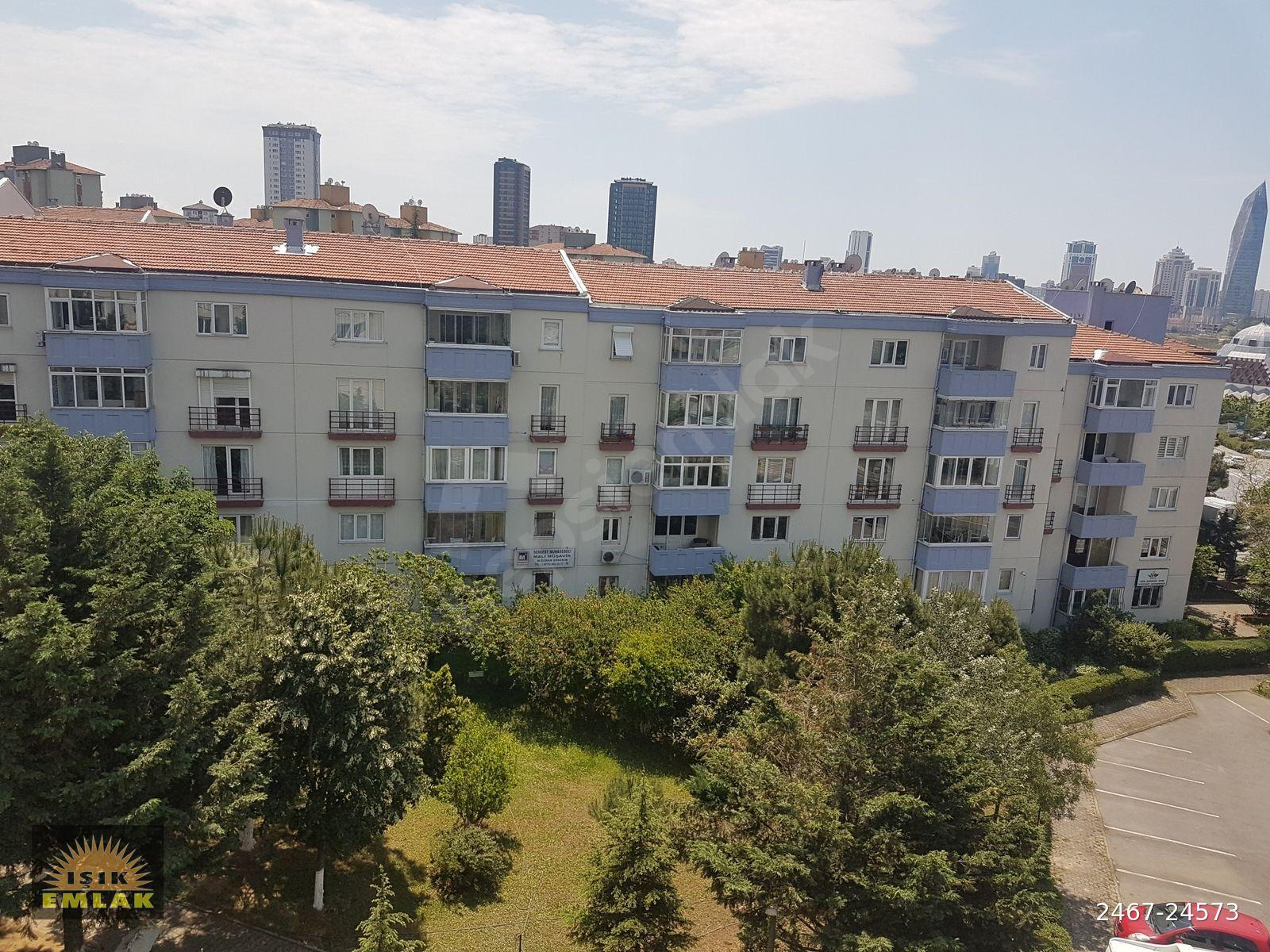 ATAŞEHİR BİLFEN KOLEJİ KARŞISI SEDEF SİTESİNDE BAKIMLI BOŞ 2+1