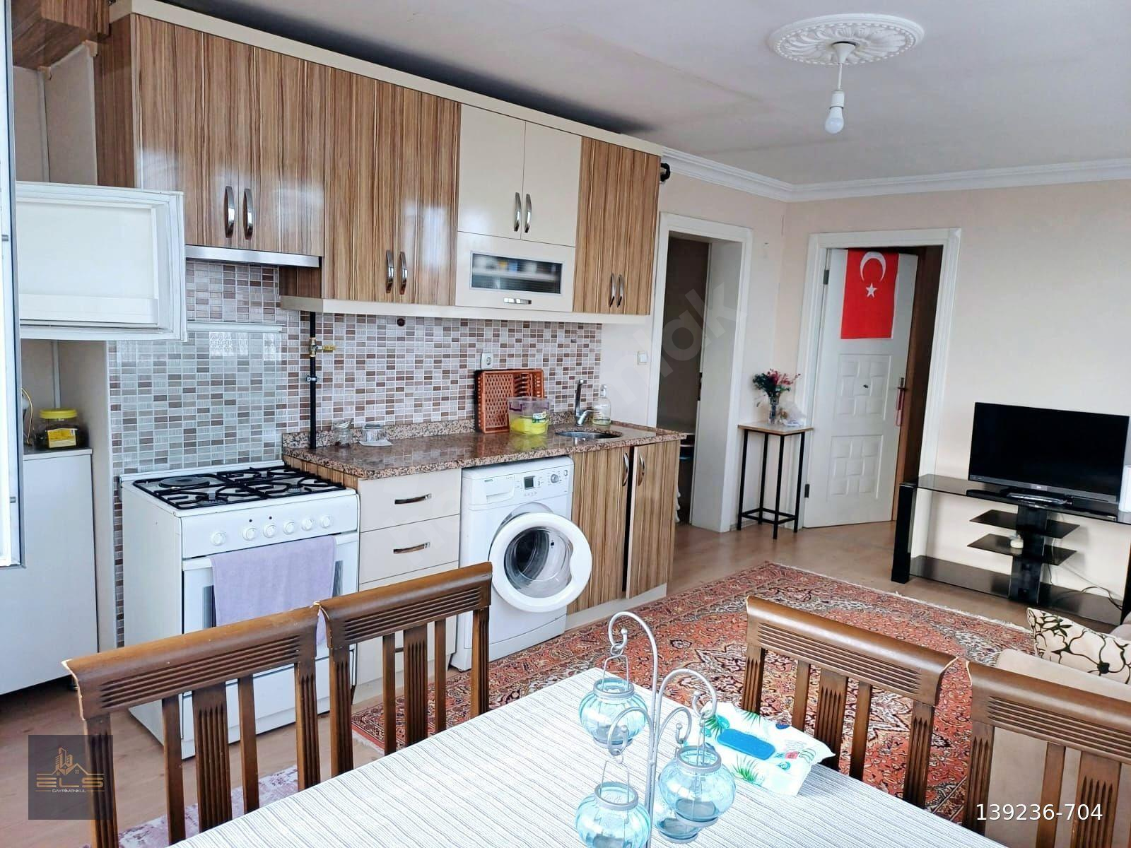 Ahatlı Mahallesinde 7+1 Satılık Dubleks Daire