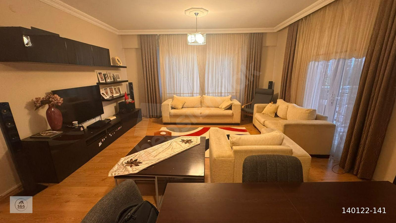 Konyaaltı Mollayusufta 3+1 doğalgazlı boş ebeveyn banyolu kiralık