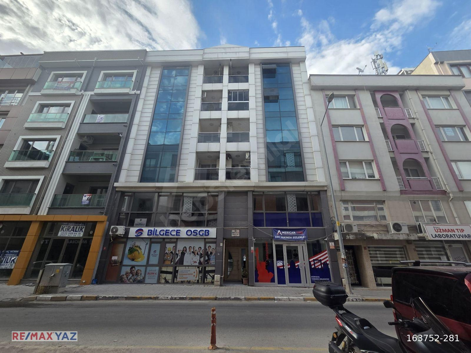 REMAX YAZ'DAN ATATÜRK MAH.ABONELİKLER AÇIK KİRALIK EŞYALI 1+1