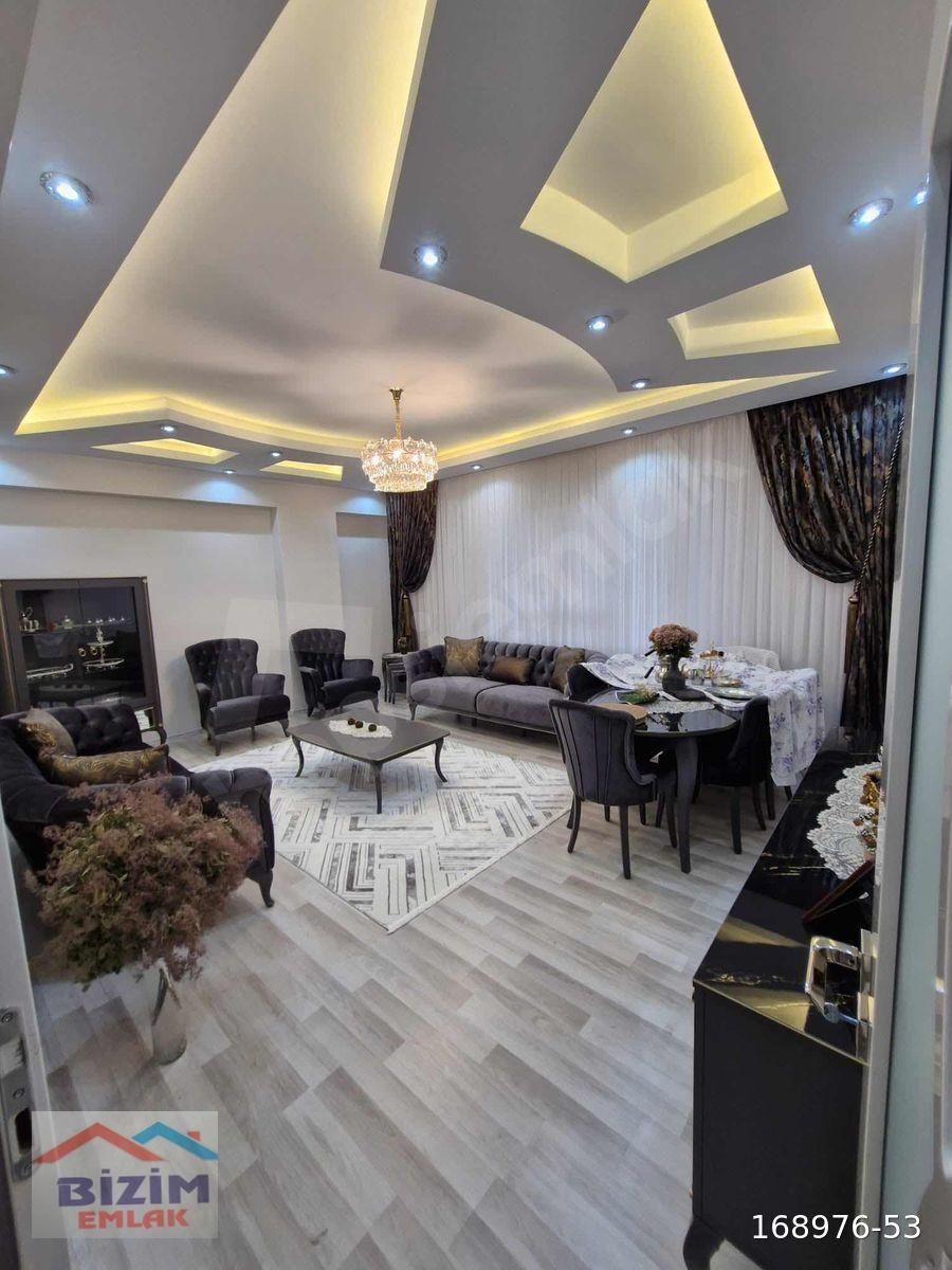 Nizipte Bizim Emlaktan Satılık Lüks 3+1 Daire