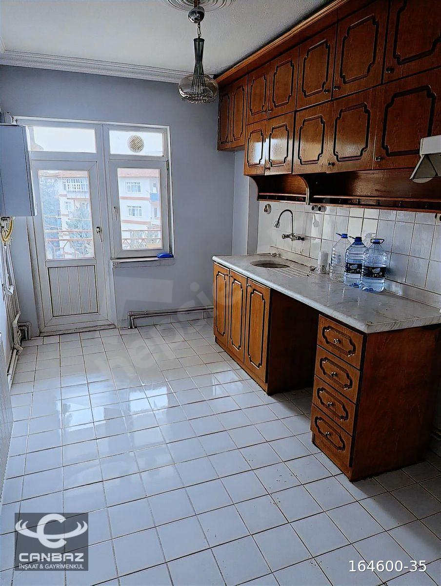 SATIKADIN MAHALLESİ'NDE GENİŞ 3+1 DAİRE